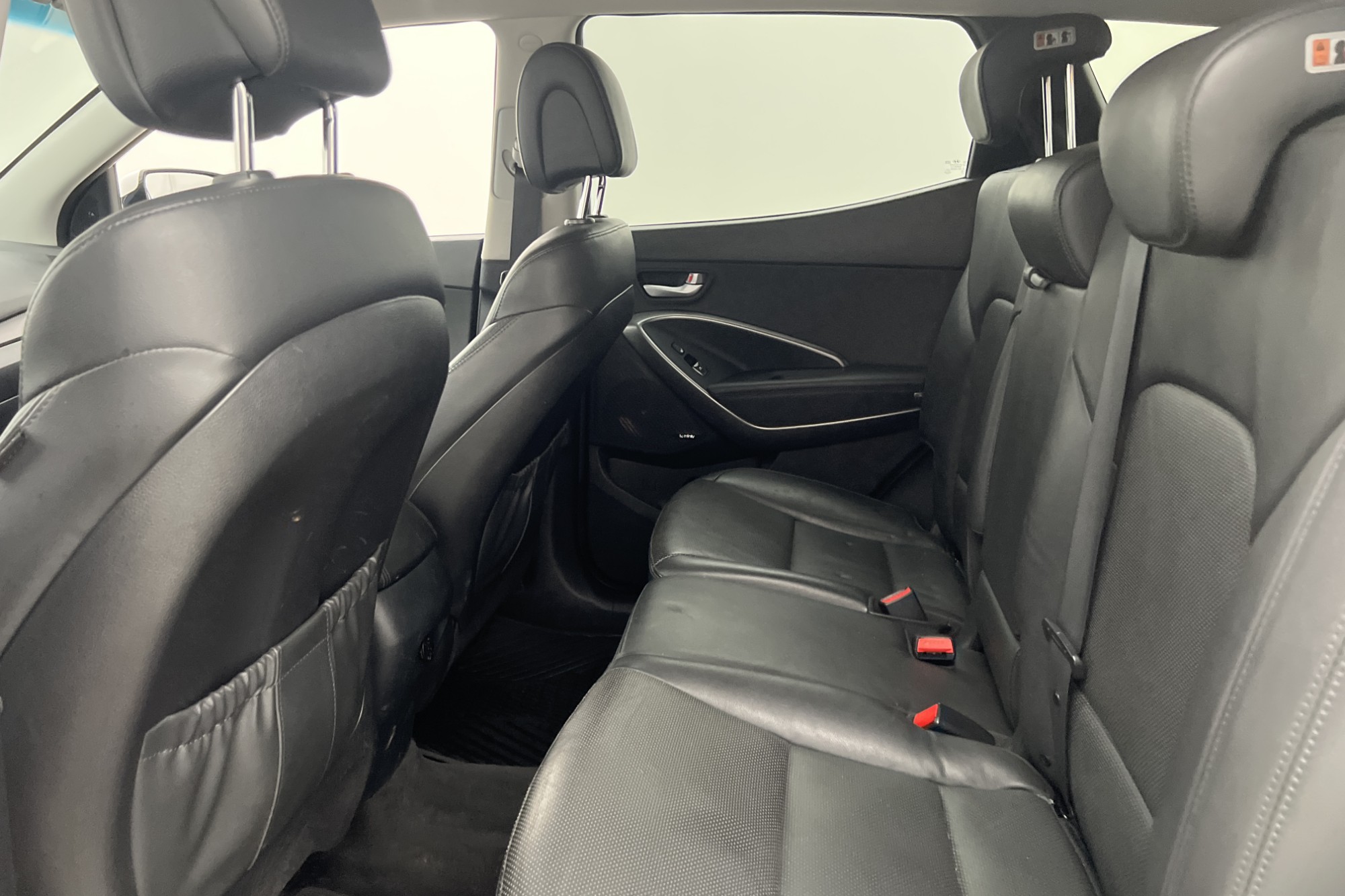 Hyundai Santa Fe 4WD 200hk Premium 7-Sits Infinity Värm Drag