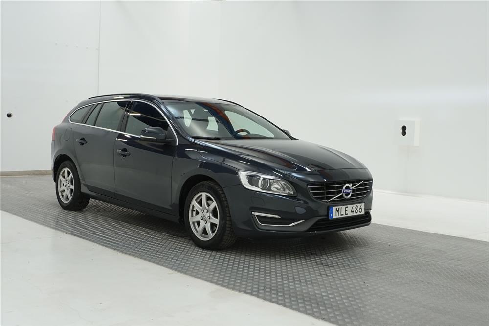 Volvo V60 D2 Momentum / Välservad / Värmare / P-sensor