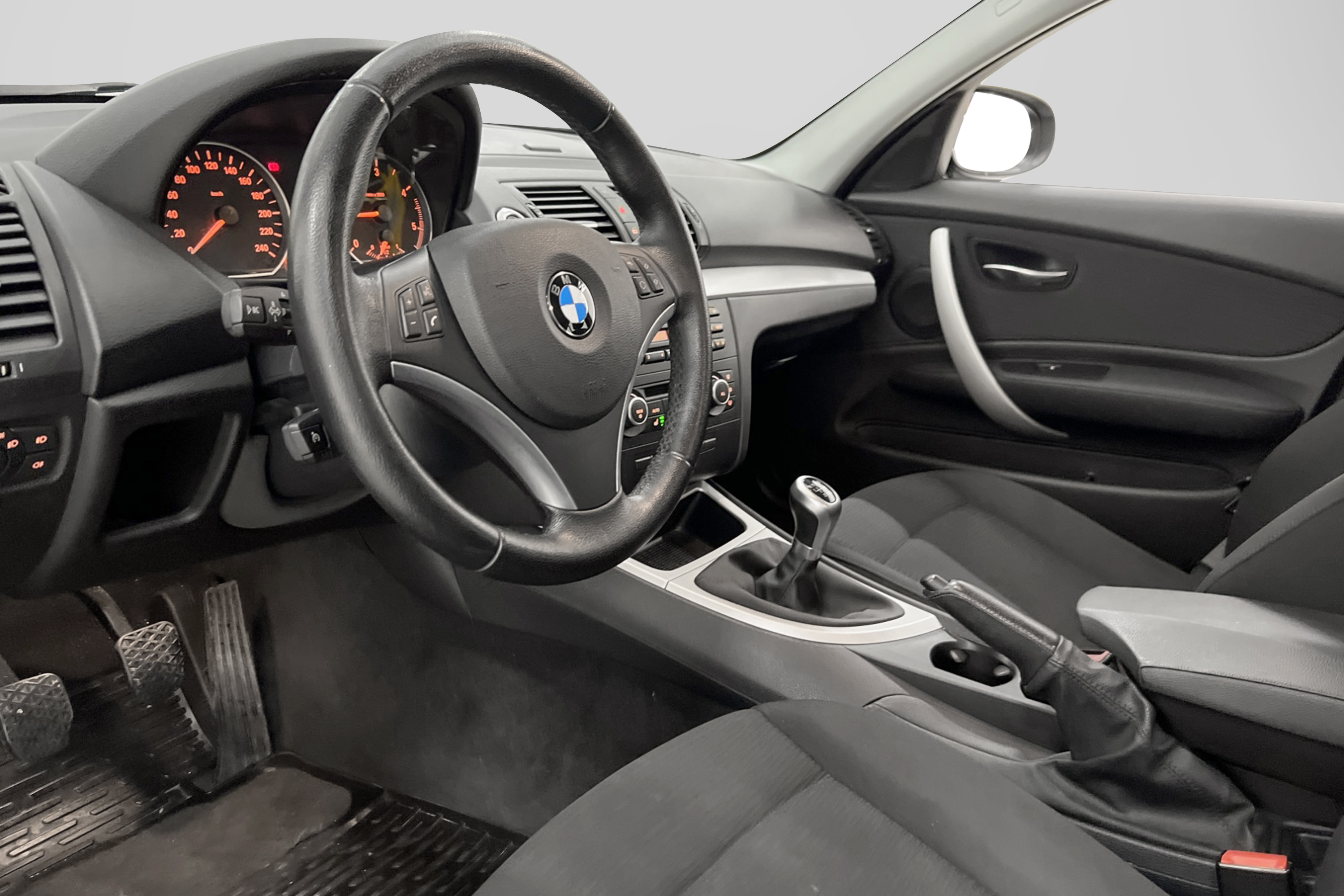 BMW 118d Comfort Isofix Farthållare Välservad 0,4l/mil