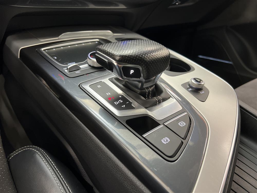 Audi Q7 3.0 TDI 272hk quattro S-Line Cockpit 7-sits GPS BOSE