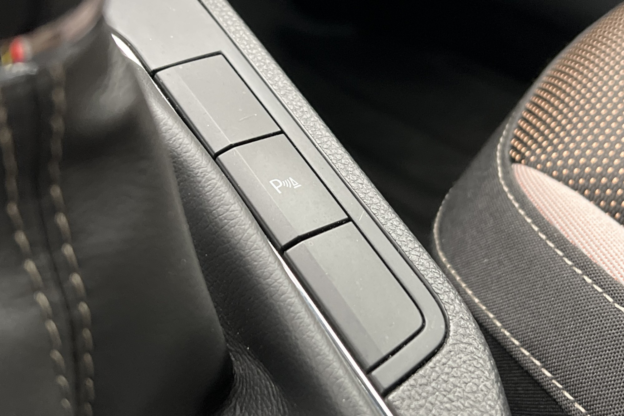 SEAT Ibiza 1.0 EcoTSI 115hk BEATS B-Kamera Carplay Lågsskatt