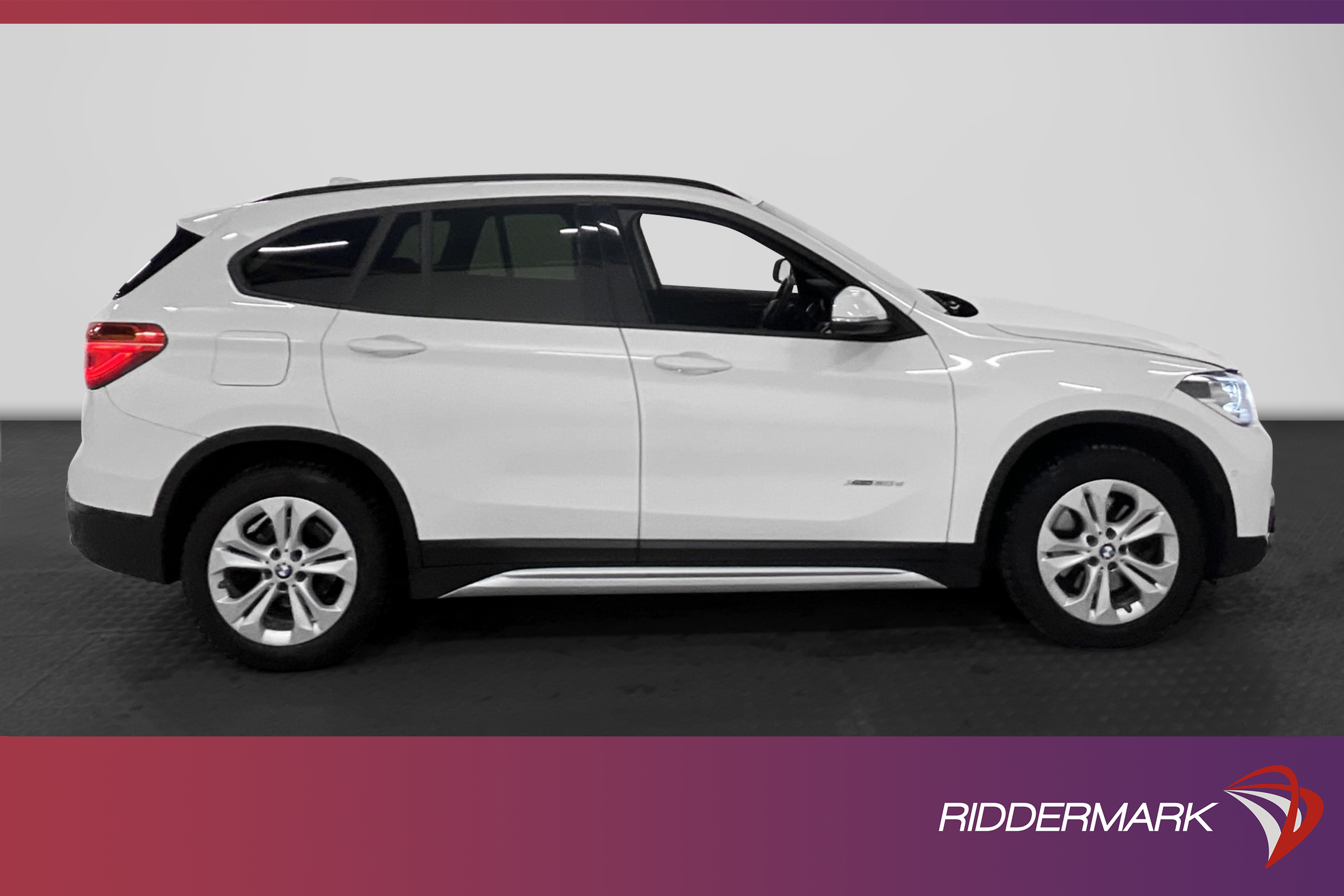 BMW X1 xDrive20d 190hk X Line M-Värmare Navi Head Up