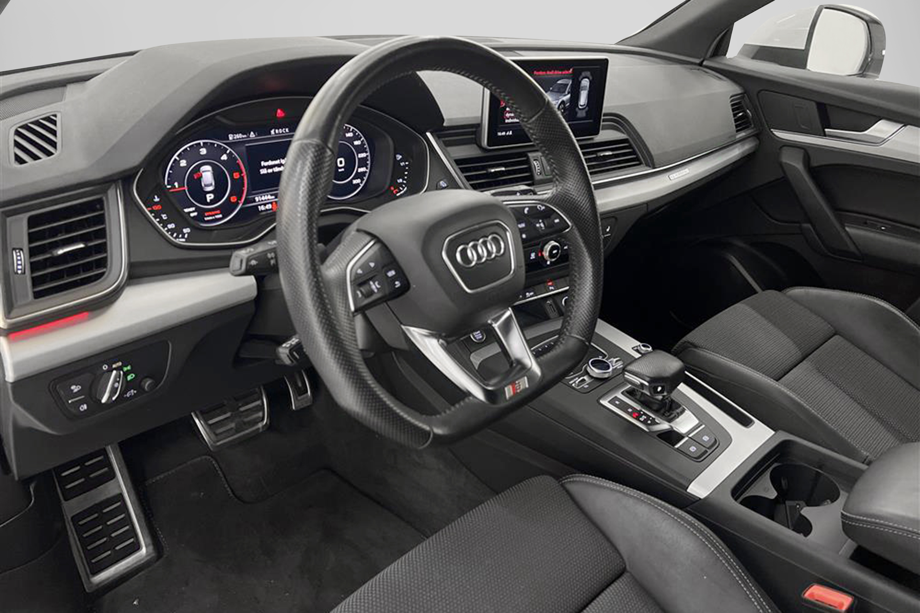 Audi Q5 40 TDI 190hk S-Line Cockpit D-värm Luftfjädring Drag