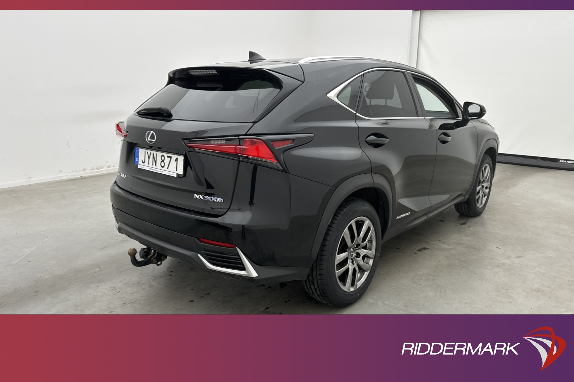 Lexus  NX 300h AWD 197hk Executive Skinn Kamera Navi Drag