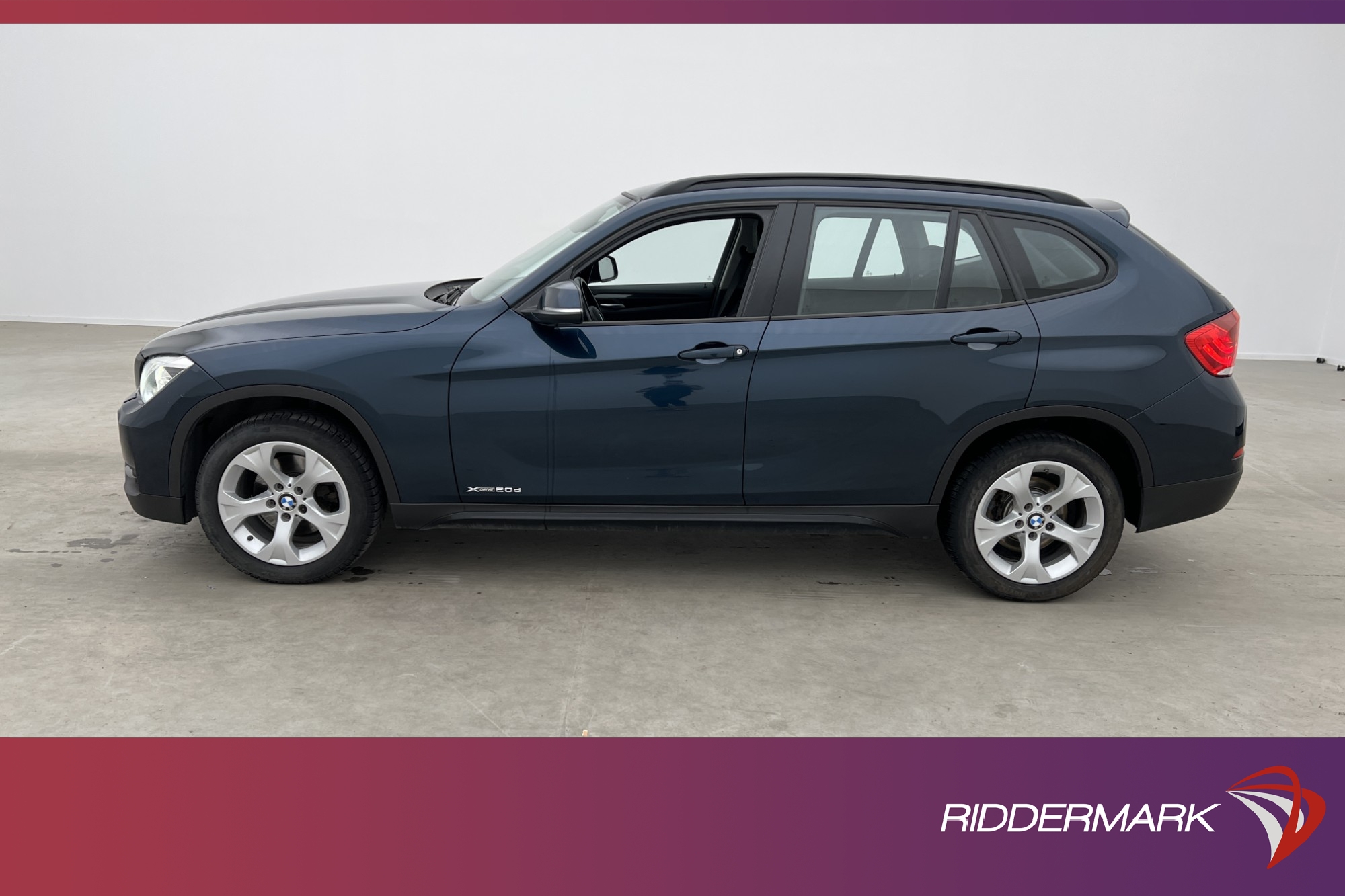 BMW X1 xDrive20d Sport line Värmare Rattvärme Sensorer Drag