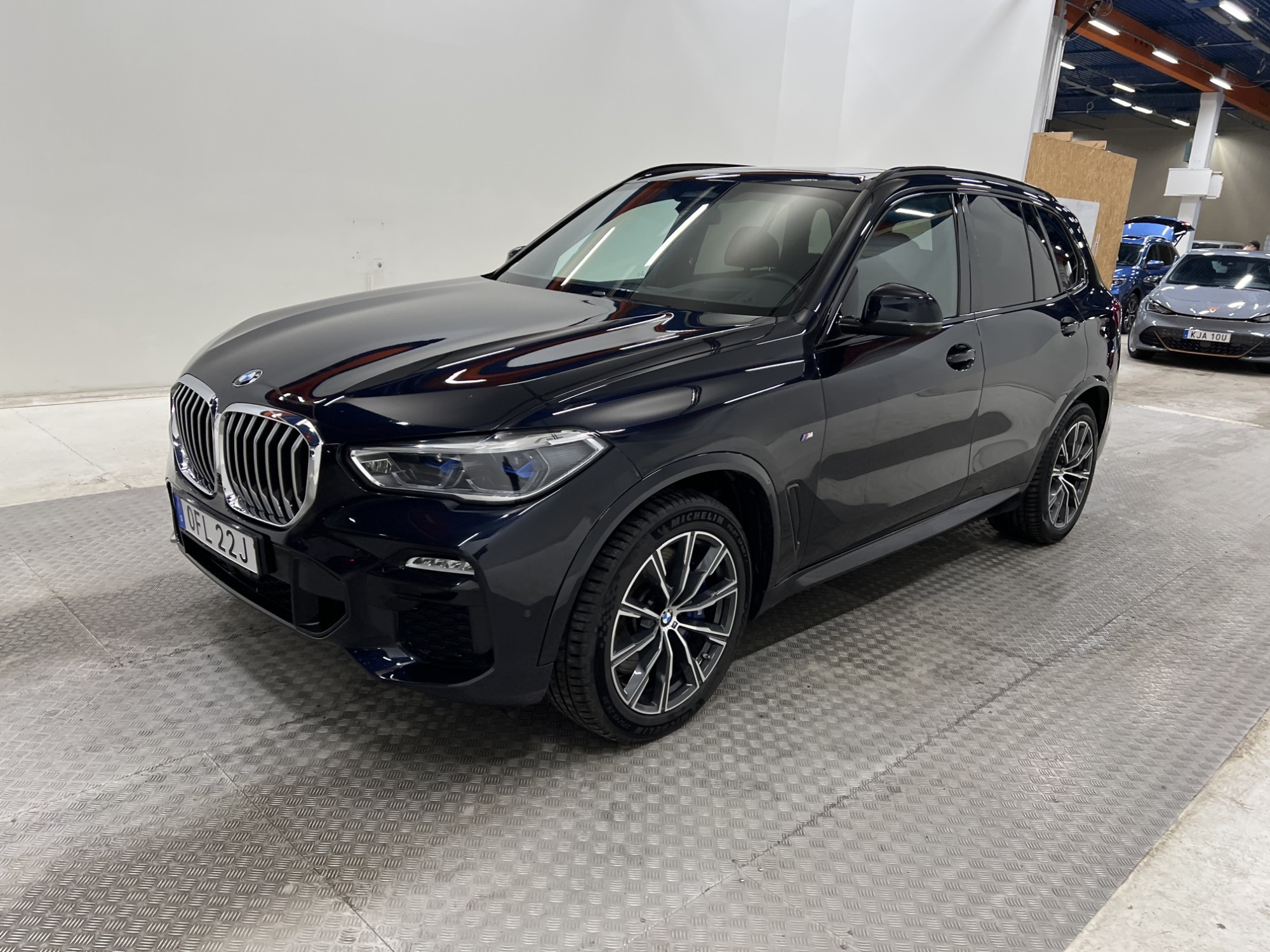 BMW X5 xDrive30d Innovation Panorama Värmare B&W SE SPEC