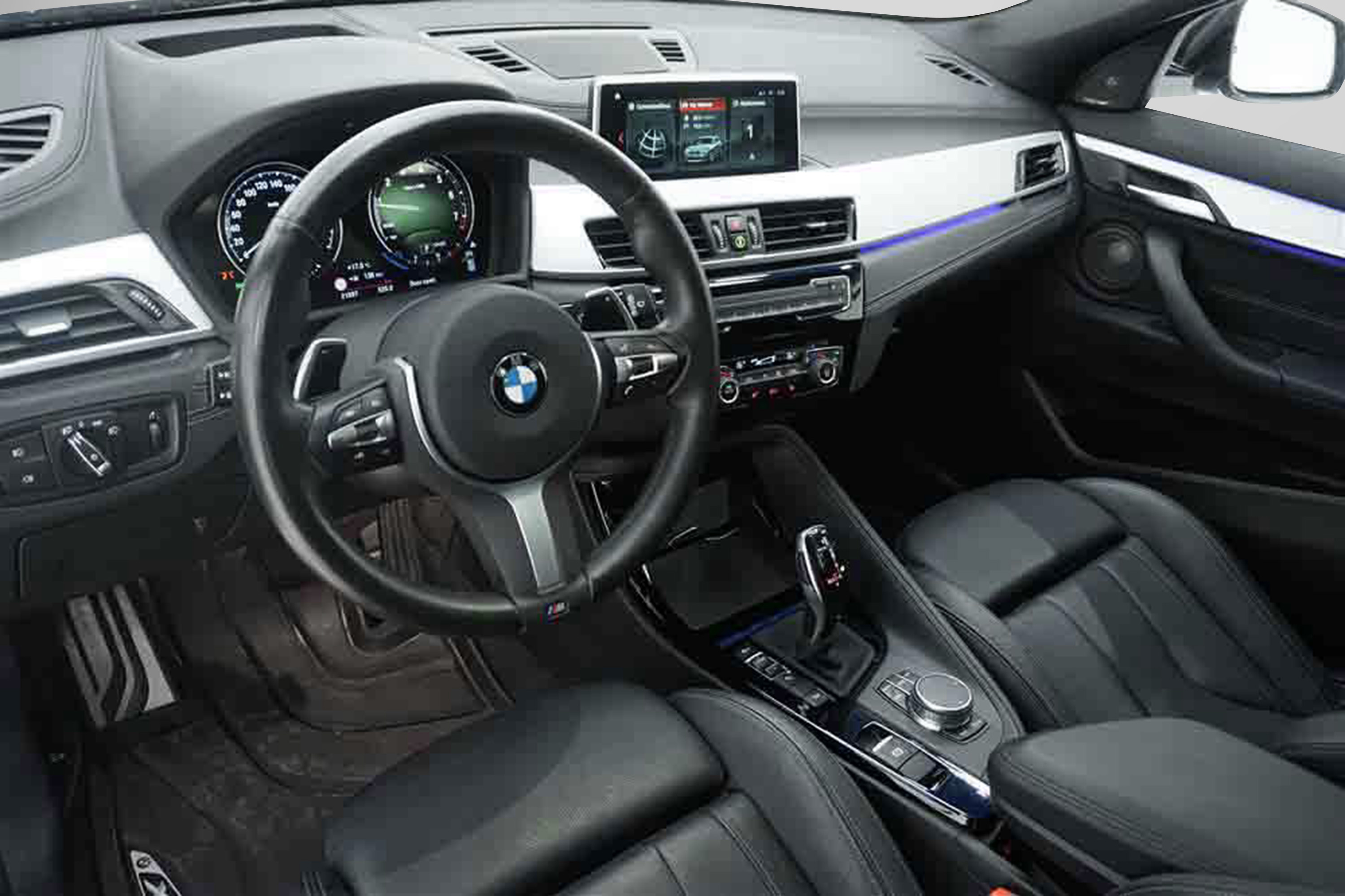 BMW X2 M35i xDrive  M-Sport Innovation Pano H/K Navi Skinn