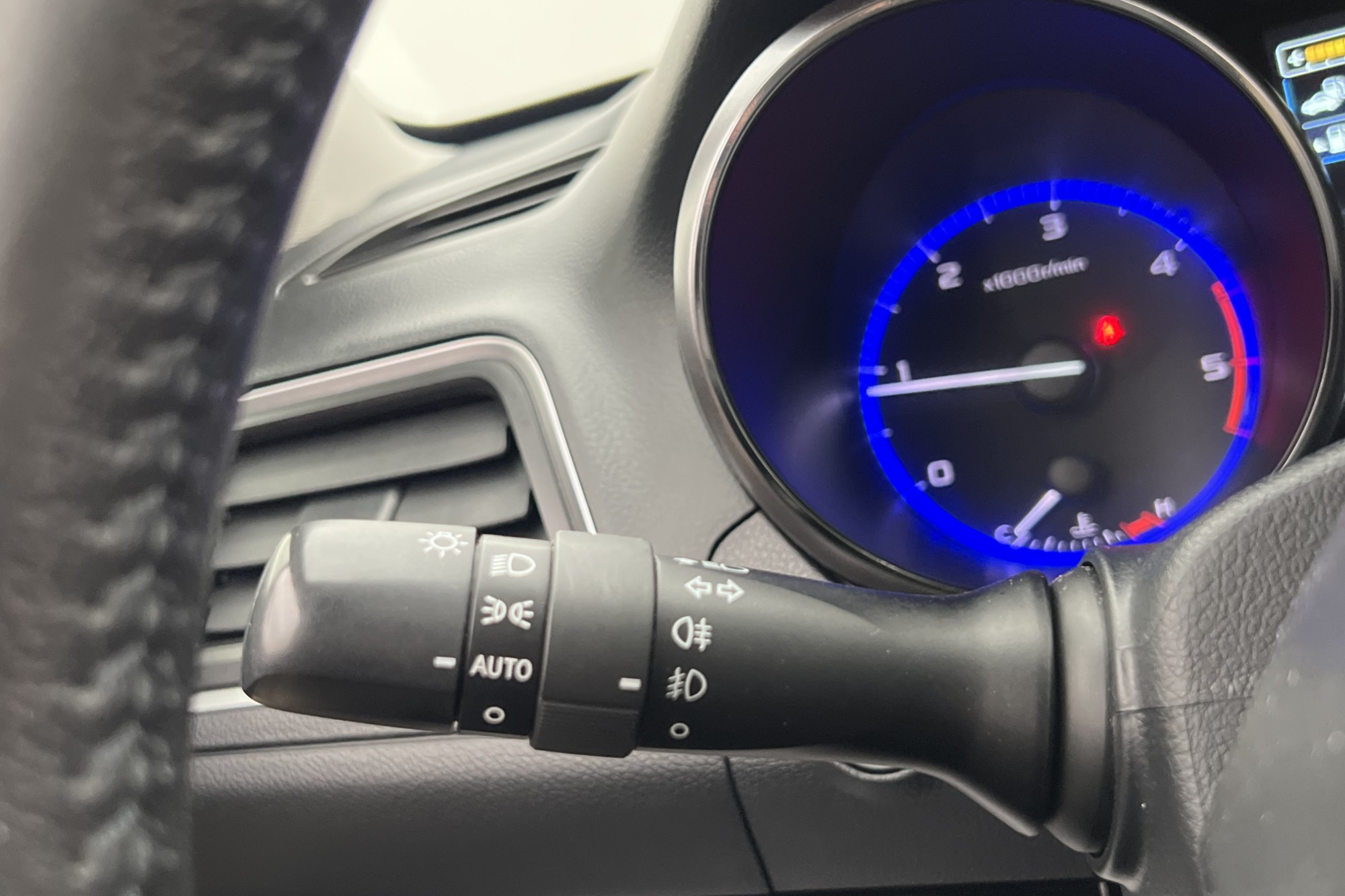 Subaru Outback 2.0 150hk 4WD Summit H/K B-Kamera Skinn 
