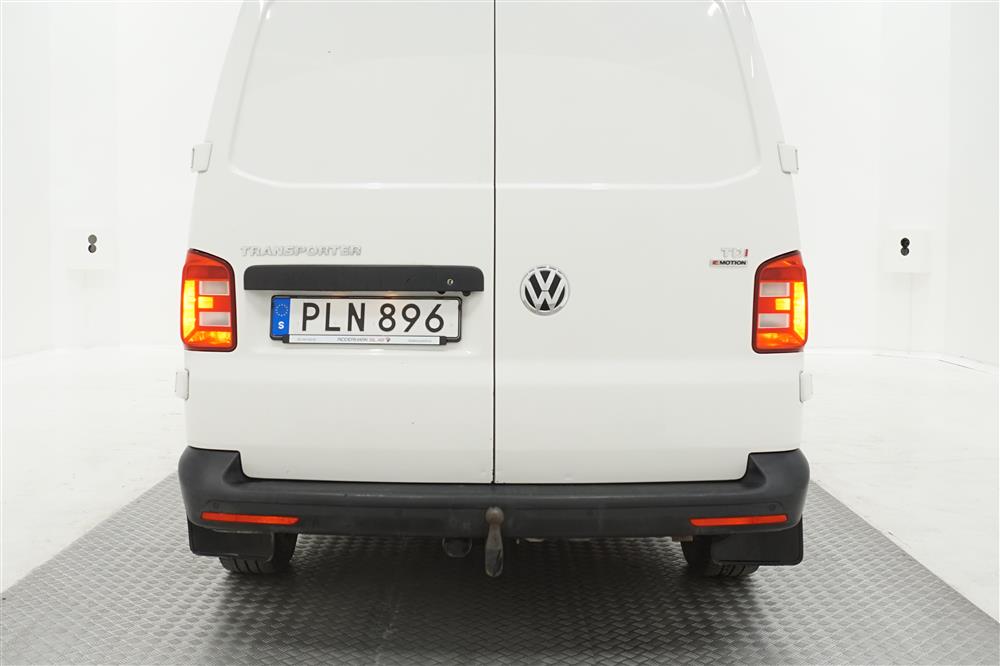 Volkswagen Transporter 2.0TDI Aut 4MOTION L2  Värmare Moms 