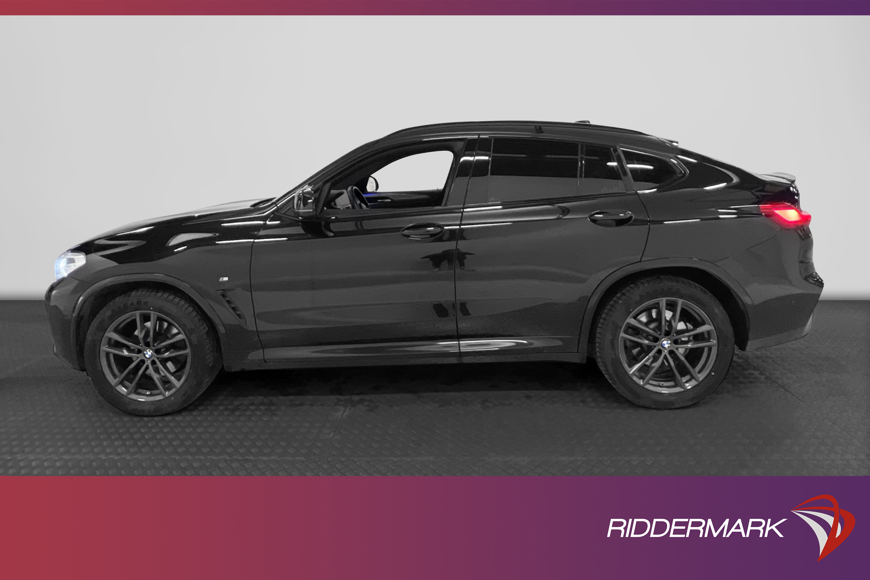 BMW X4 xDrive20i 184hk M Sport Pano B-kamera B-värme Display