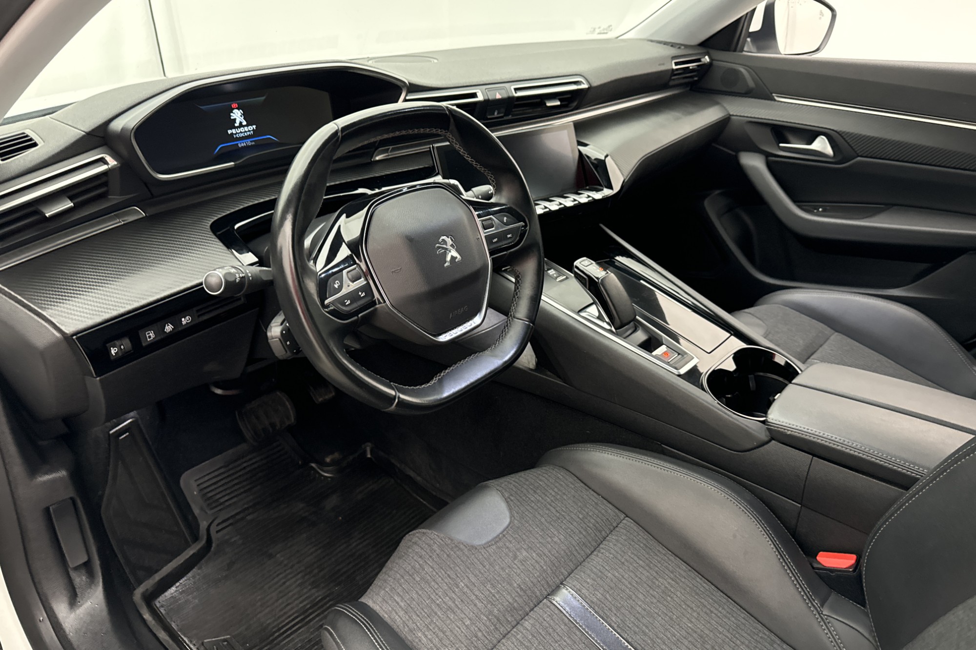 Peugeot 508 SW Hybrid 225hk Allure Navi Sensorer CarPlay