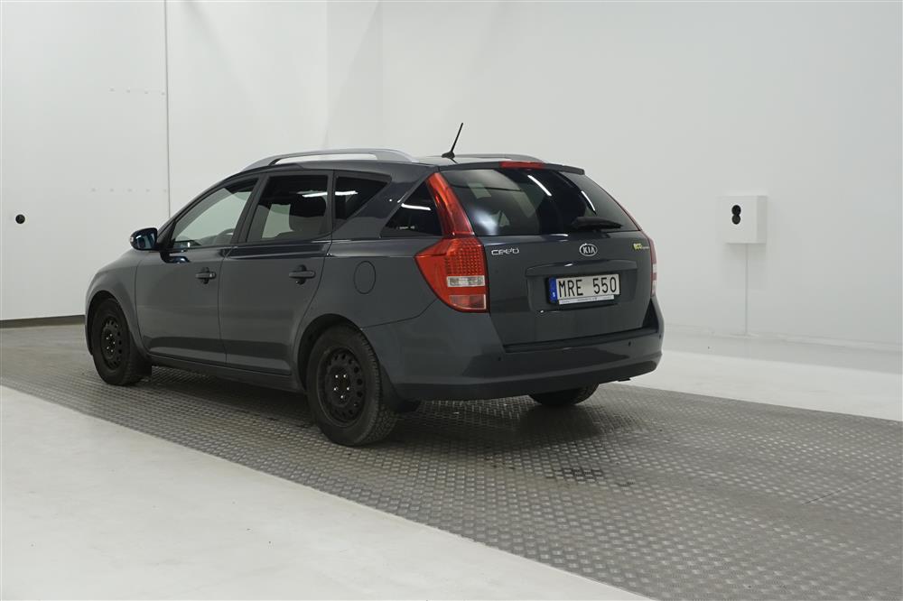 KIA Cee'd 1.6 CRDi SW 128hk M-värm Nyservad