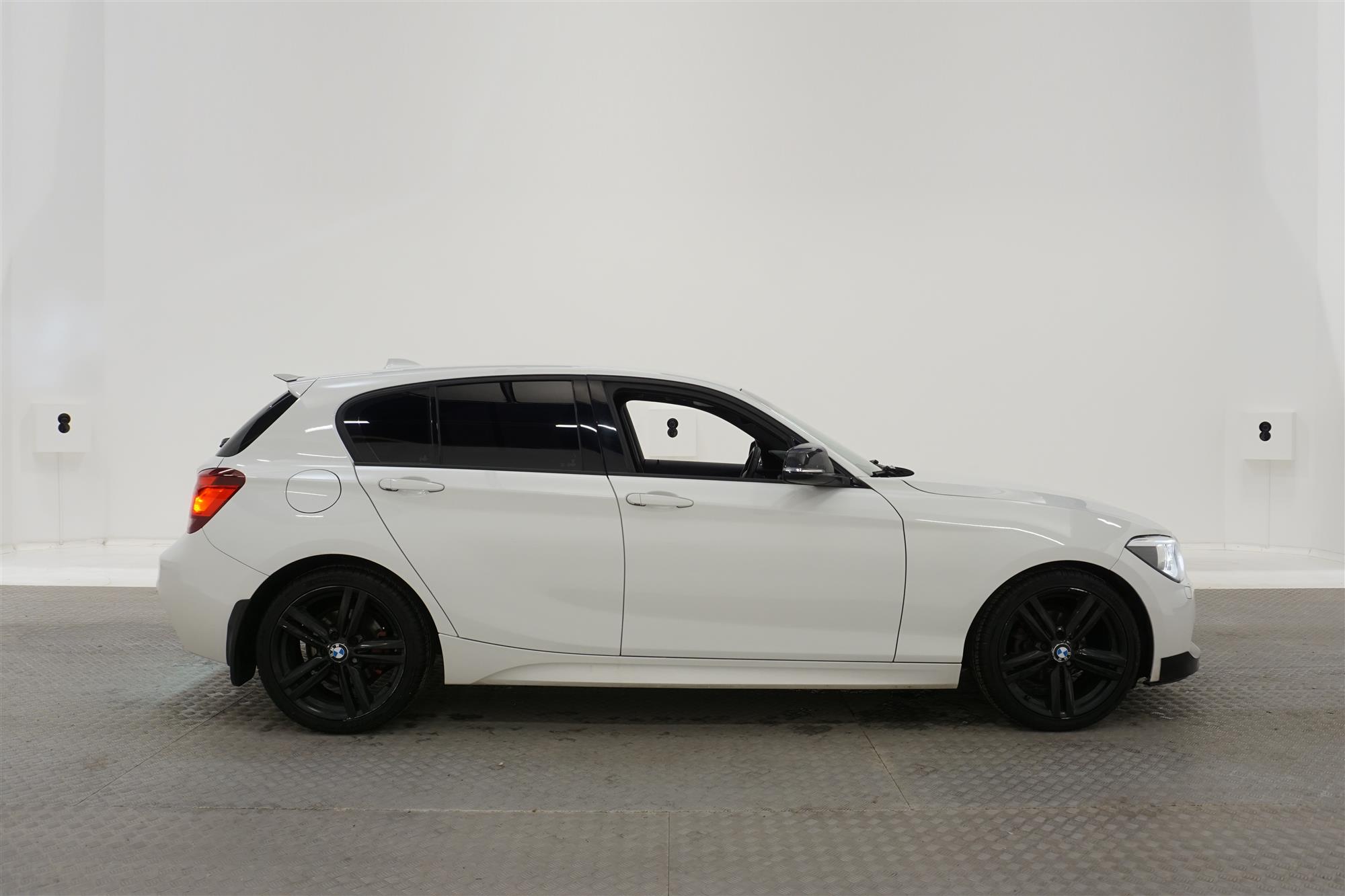 BMW 116i 136hk M Sport P-sensorer Nyservad 0.55l/mil