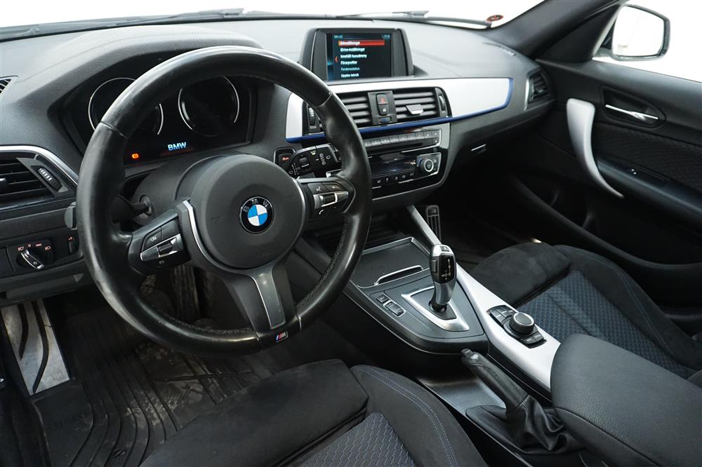 BMW 118i 136hk M-Sport LED M-värmare