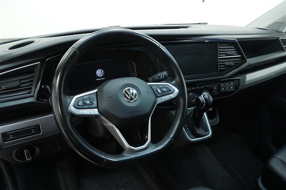 Volkswagen Multivan Highline 4-Motion 199hk Värmare Cockpit 