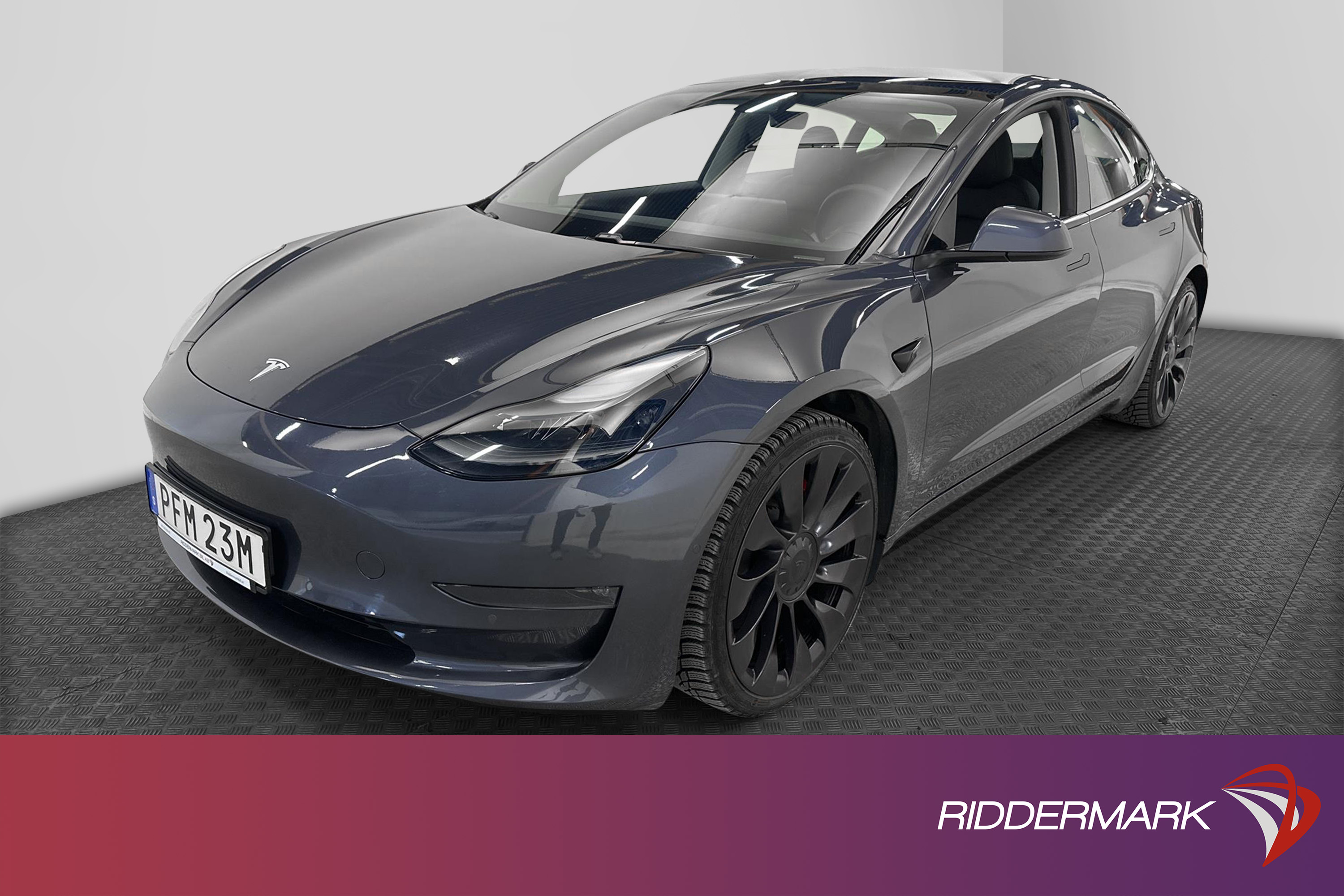 Tesla Model 3 Performance AWD Premium  B-kamera Pano Skinn