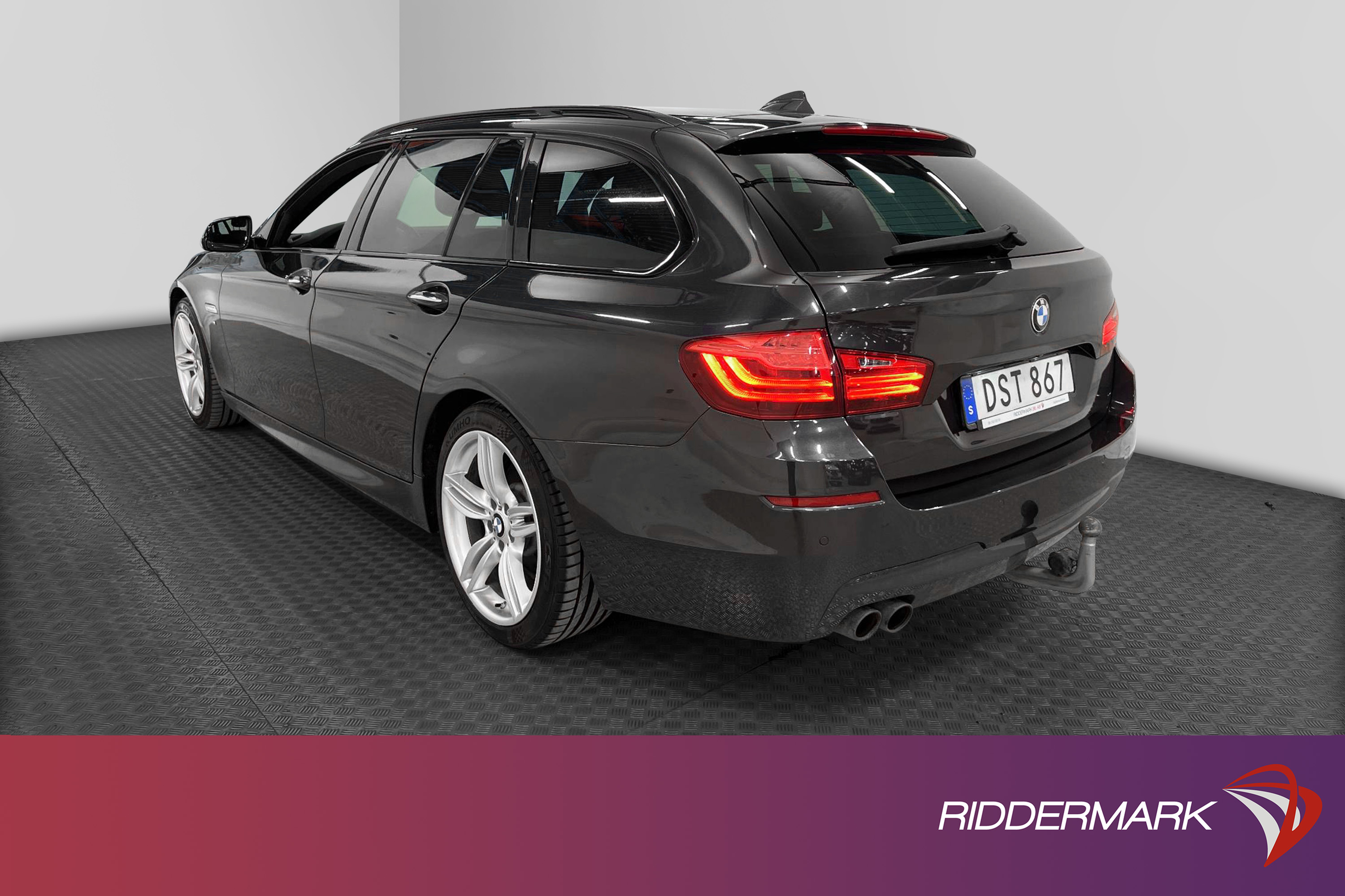 BMW 520d xDrive 190hk M Sport Pano D-Värm Navi H/K Drag