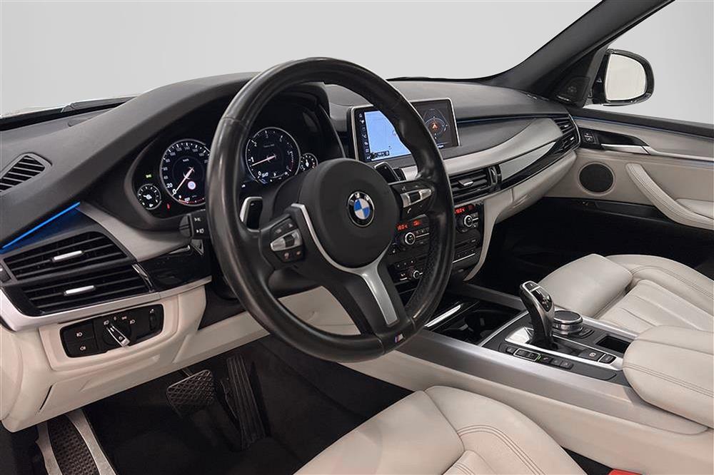 BMW X5 xDrive30d M-Sport Innovation D-Värm H/K Pano Komfort