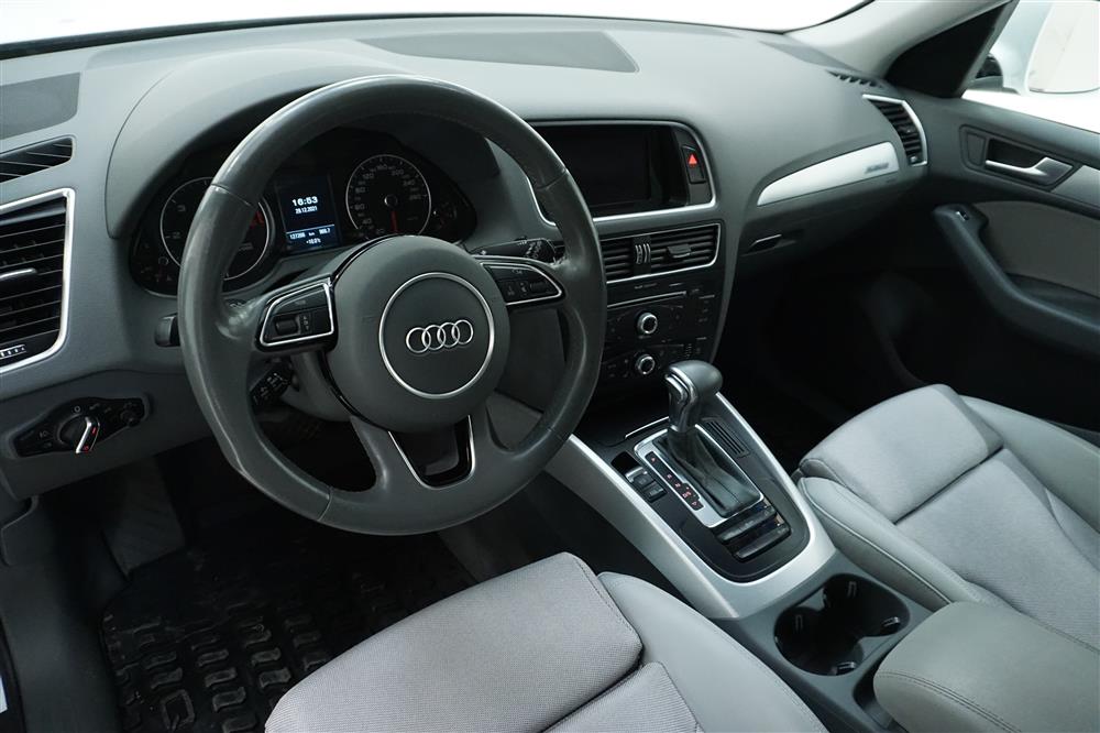 Audi Q5 2.0 TDI clean diesel quattro (190hk)