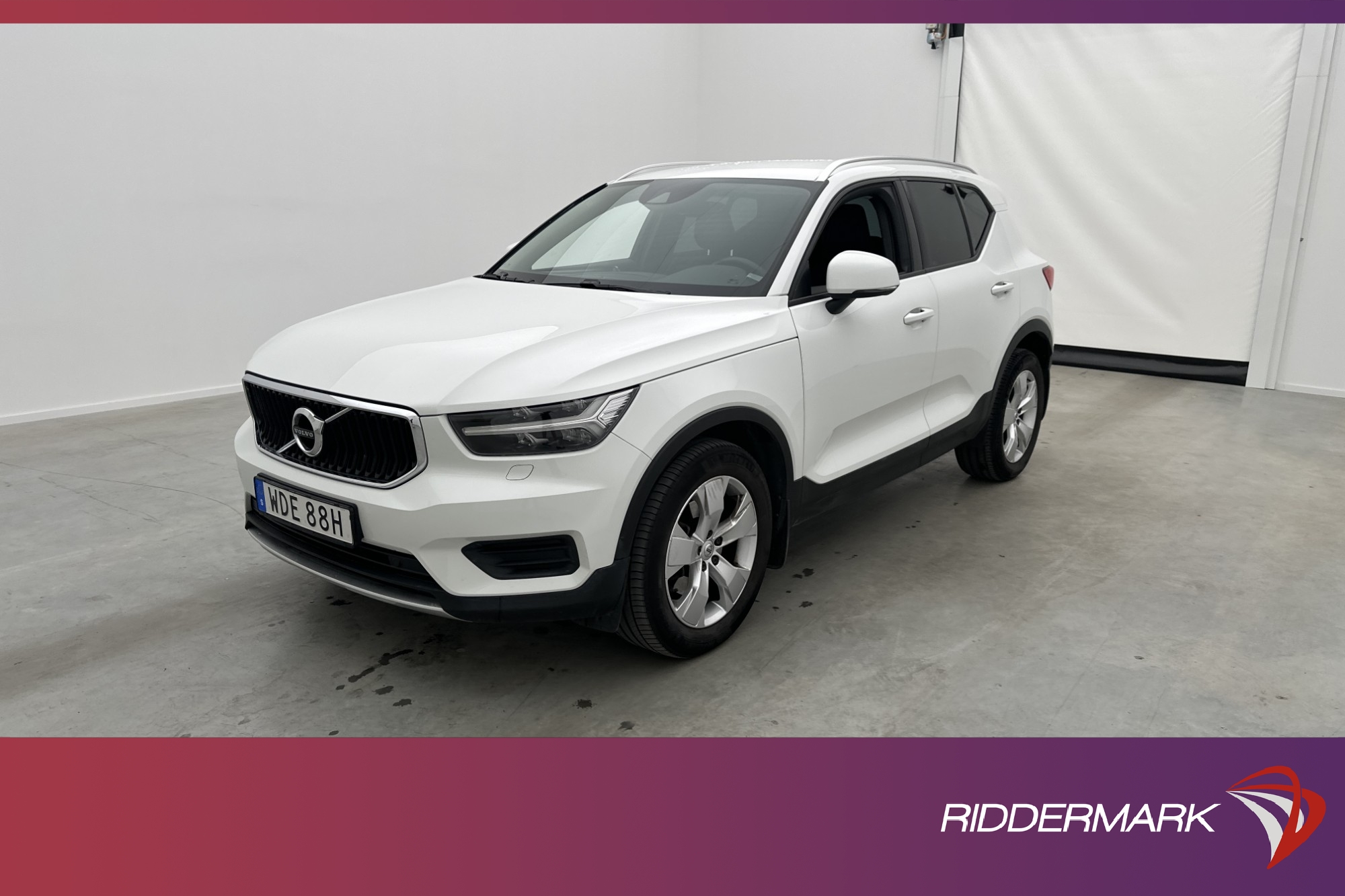 Volvo XC40 D3 AWD 150hk Momentum VOC Värmare CarPlay