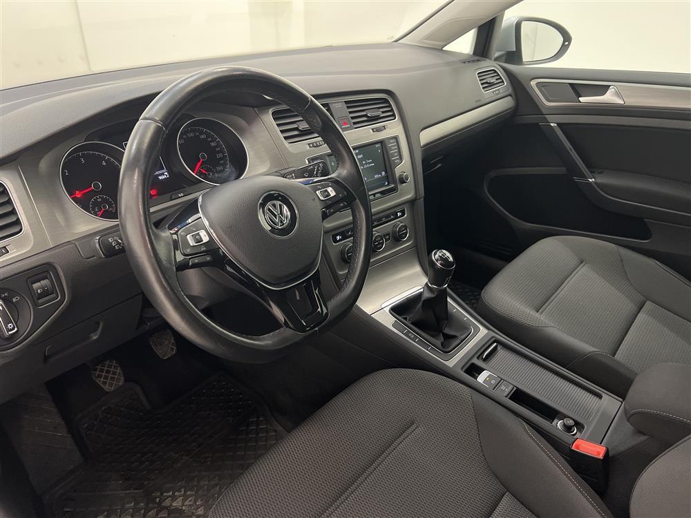 Volkswagen Golf 1.6 TDI 110hk M-värmare  Fullservad 0,4l/mil