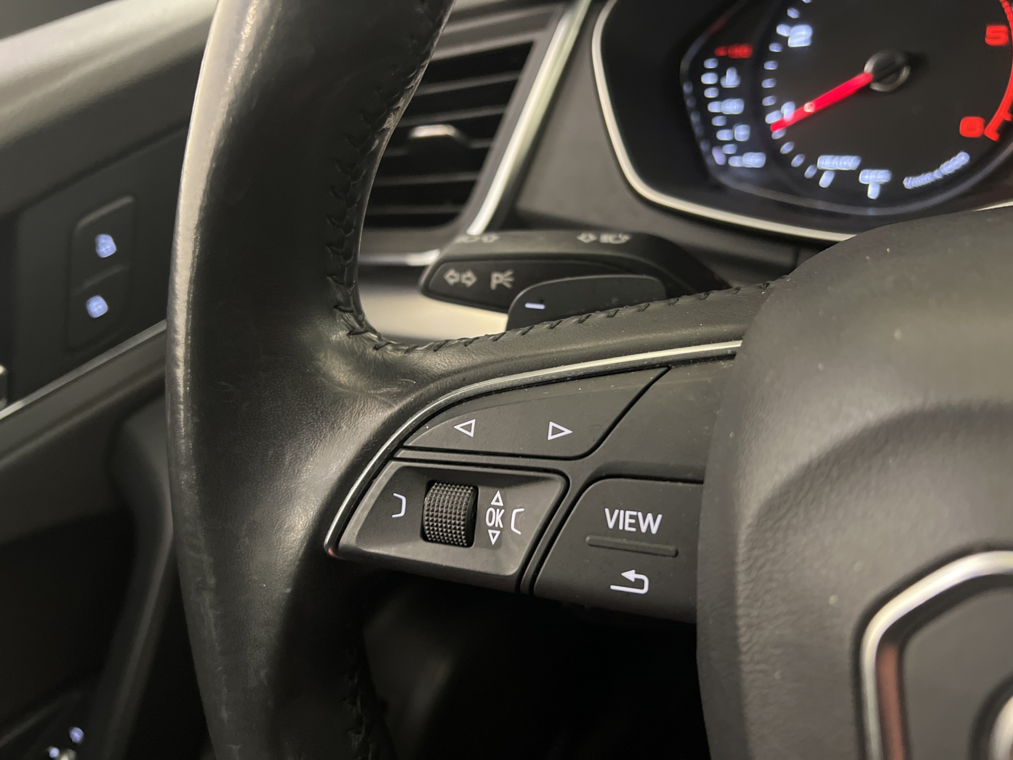 Audi Q5 2.0 TDI Q 190hk Proline Sensorer Drag Välservad