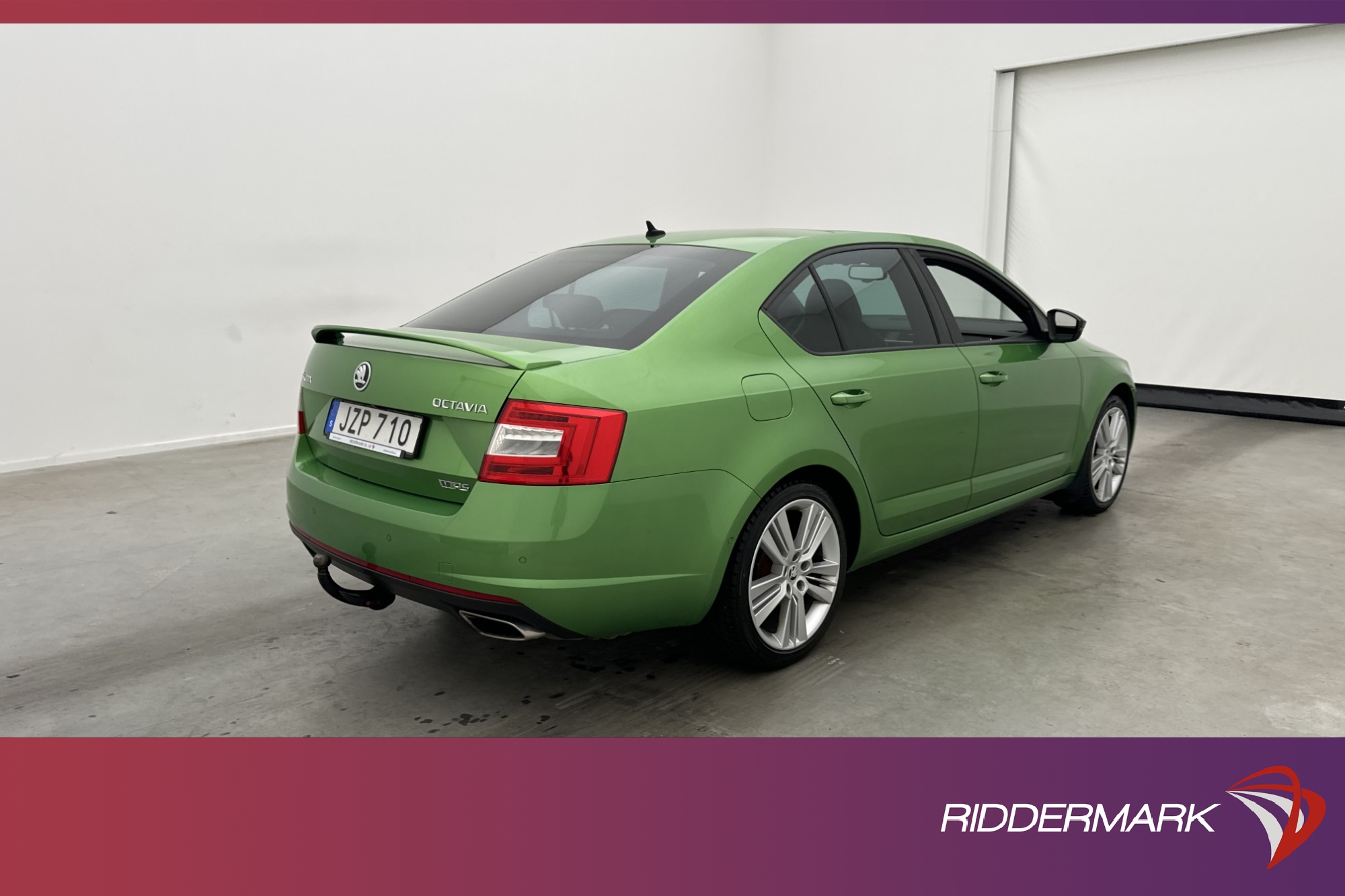 Skoda Octavia RS 220hk Pano Canton Värmare Kamera Navi Drag