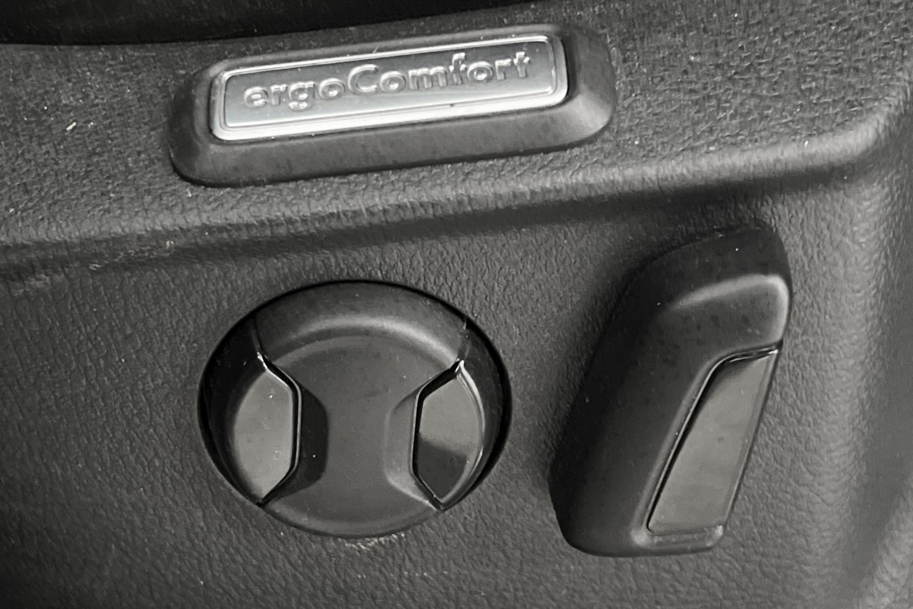 Volkswagen Passat TDI 4M 190hk Executive Cockpit Dynaudio