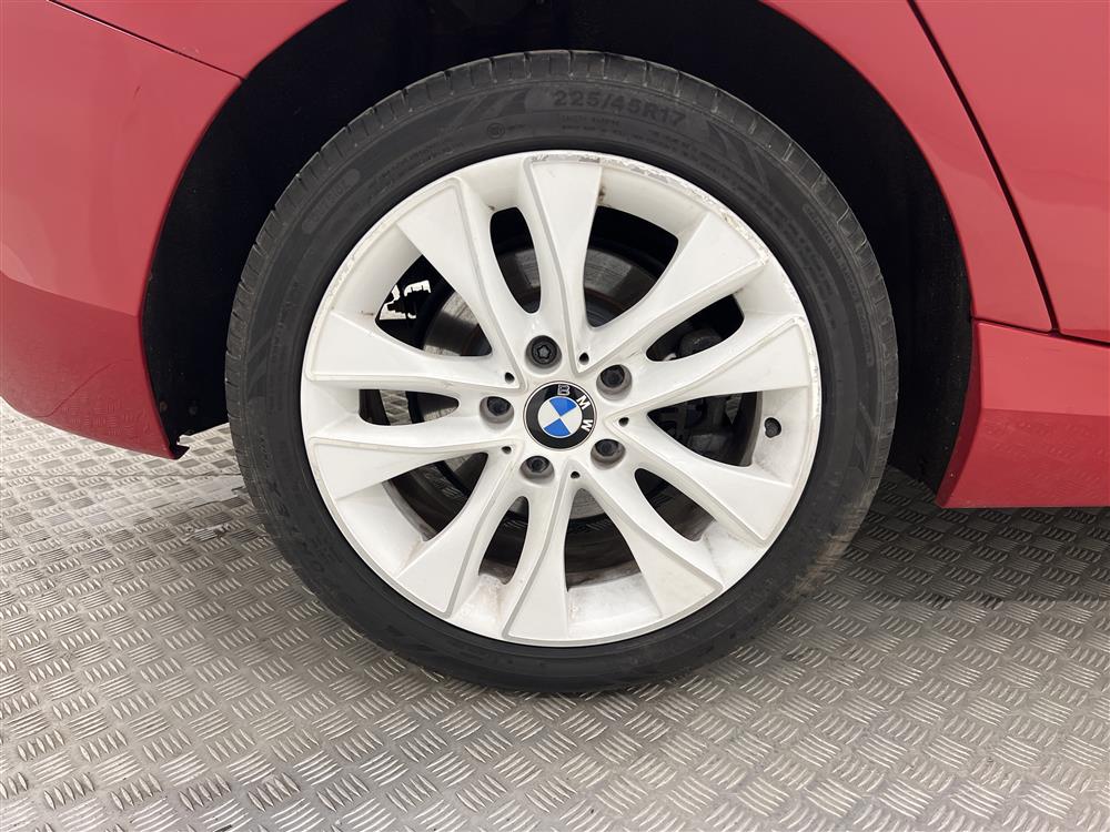 BMW 120d 5dr 184hk Sport line Hifi Navi PDC Nyservad