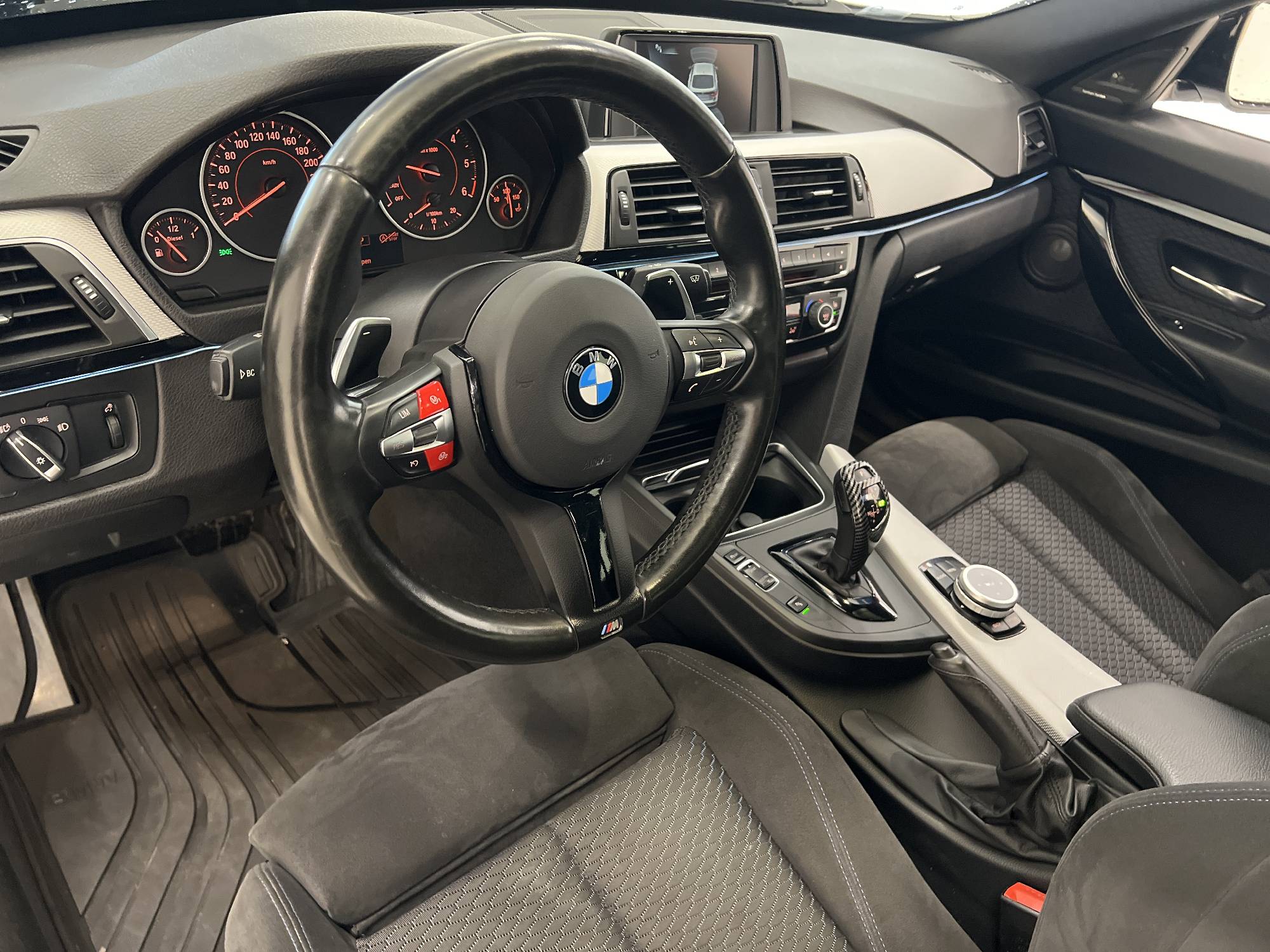 BMW 320d xDrive GT 190hk M Sport 2 Brukare Panorama H/K PDC