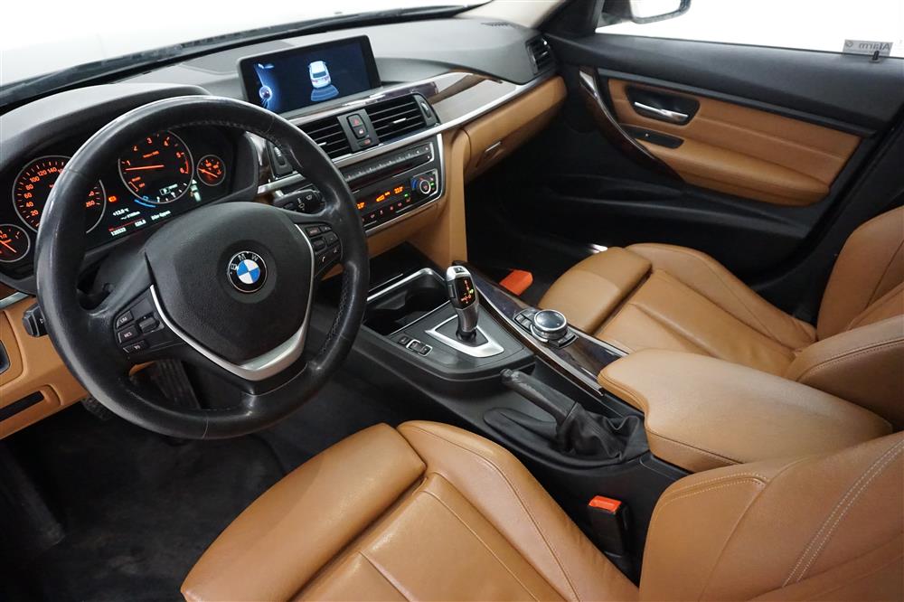 BMW 335 Luxury Line