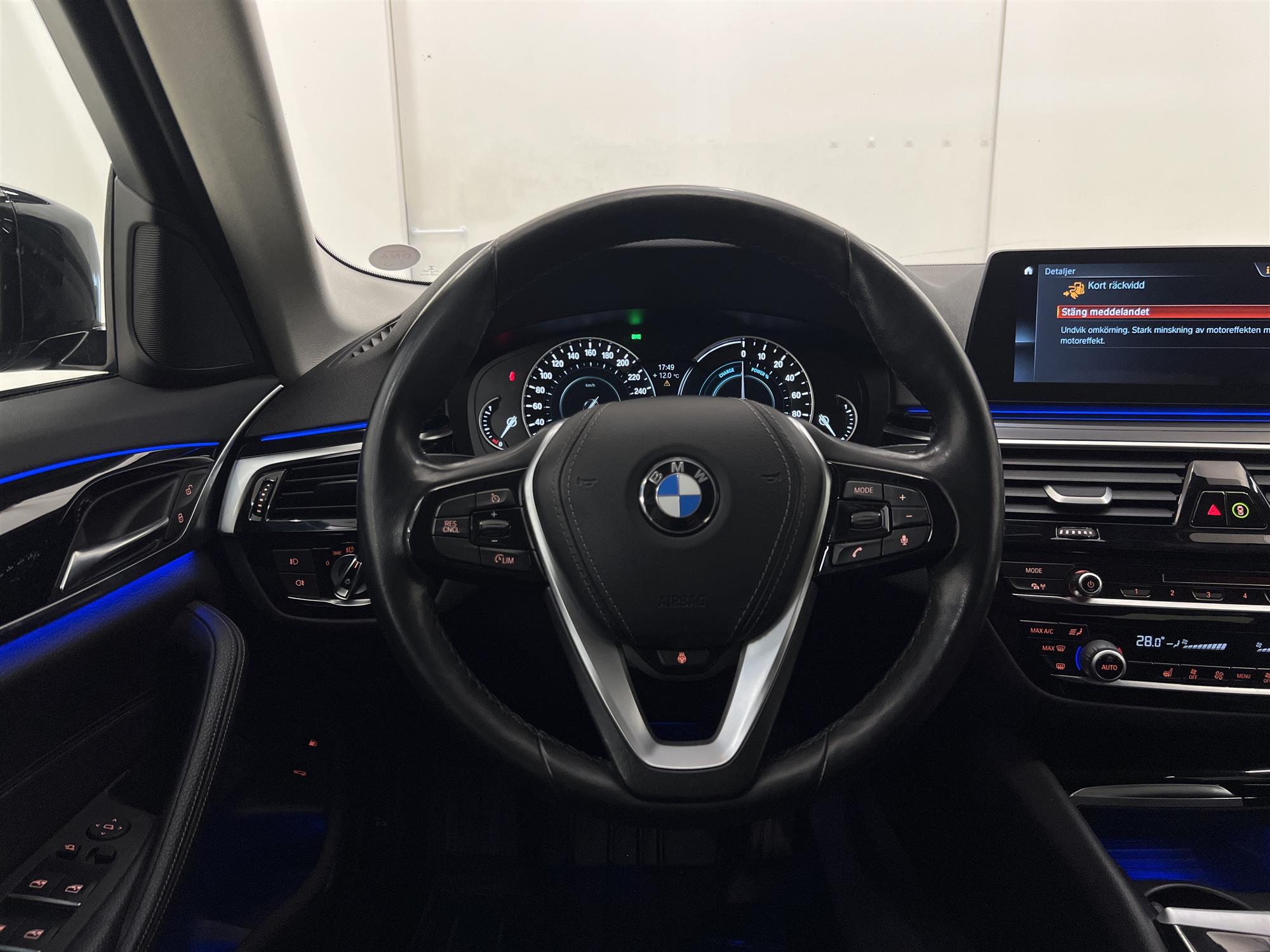 BMW 530e iPerformance 252hk Sport line Backkamera Rattvärme