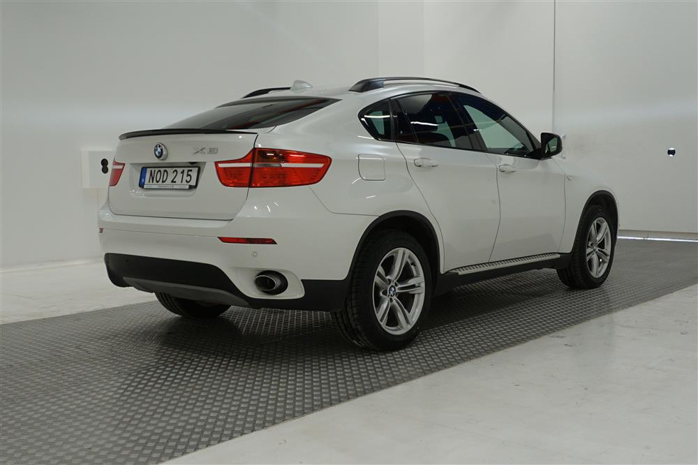 BMW X6 xDrive30d 245hk HuD B-kamera Navi Keyless 0,74/Mil