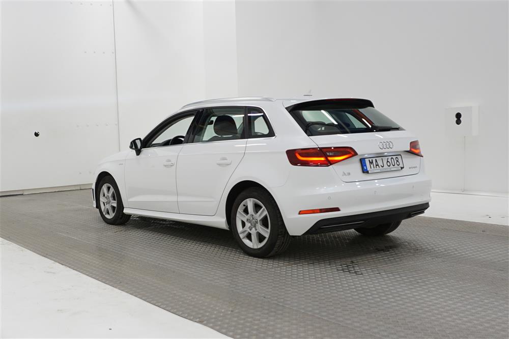 Audi A3 1.4 TFSI e-tron Sportback 203hk Sportstolar Pdc