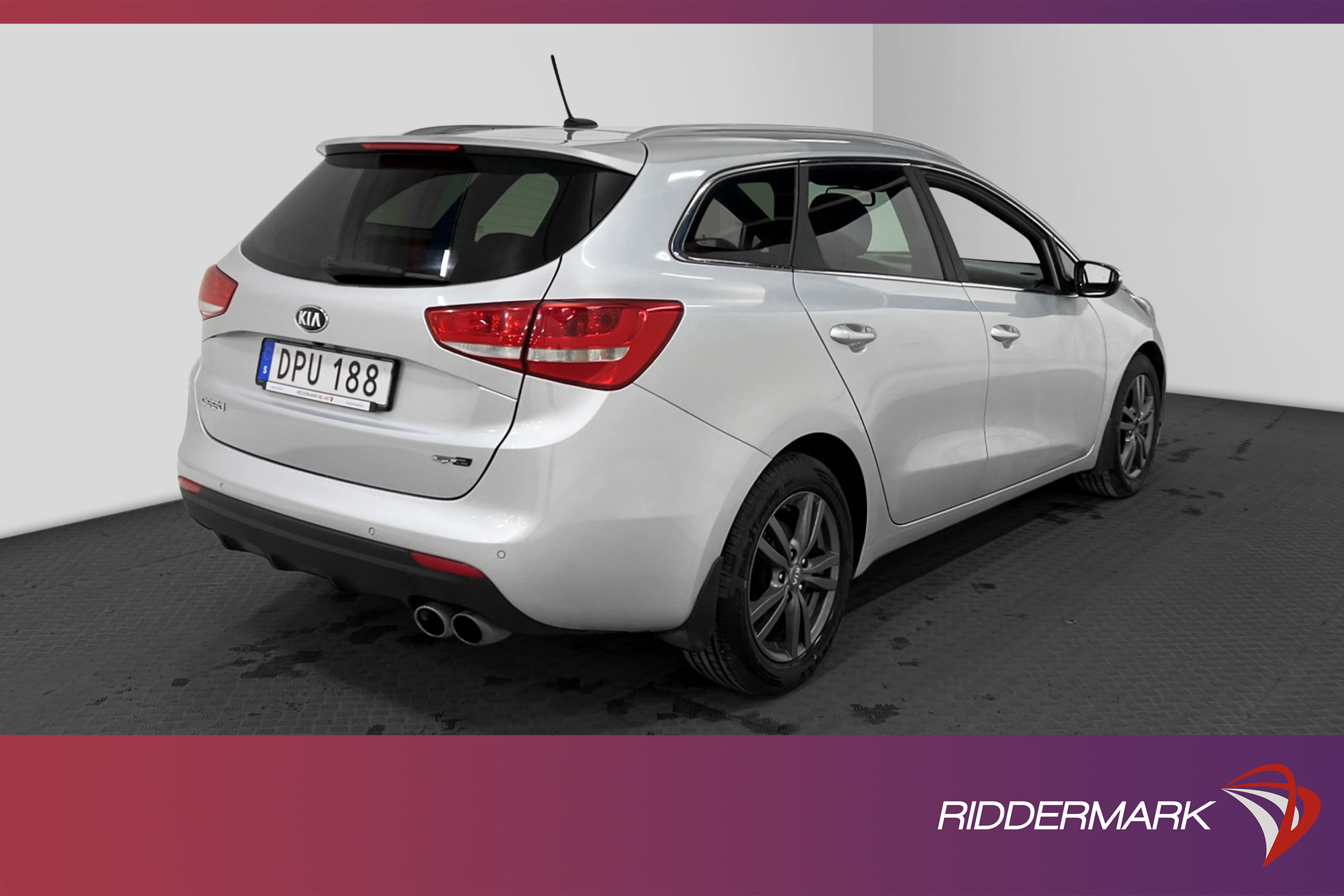 Kia Ceed SW 1.6 CRDi GT-Line B-kamera Navi Nyservad 136hk