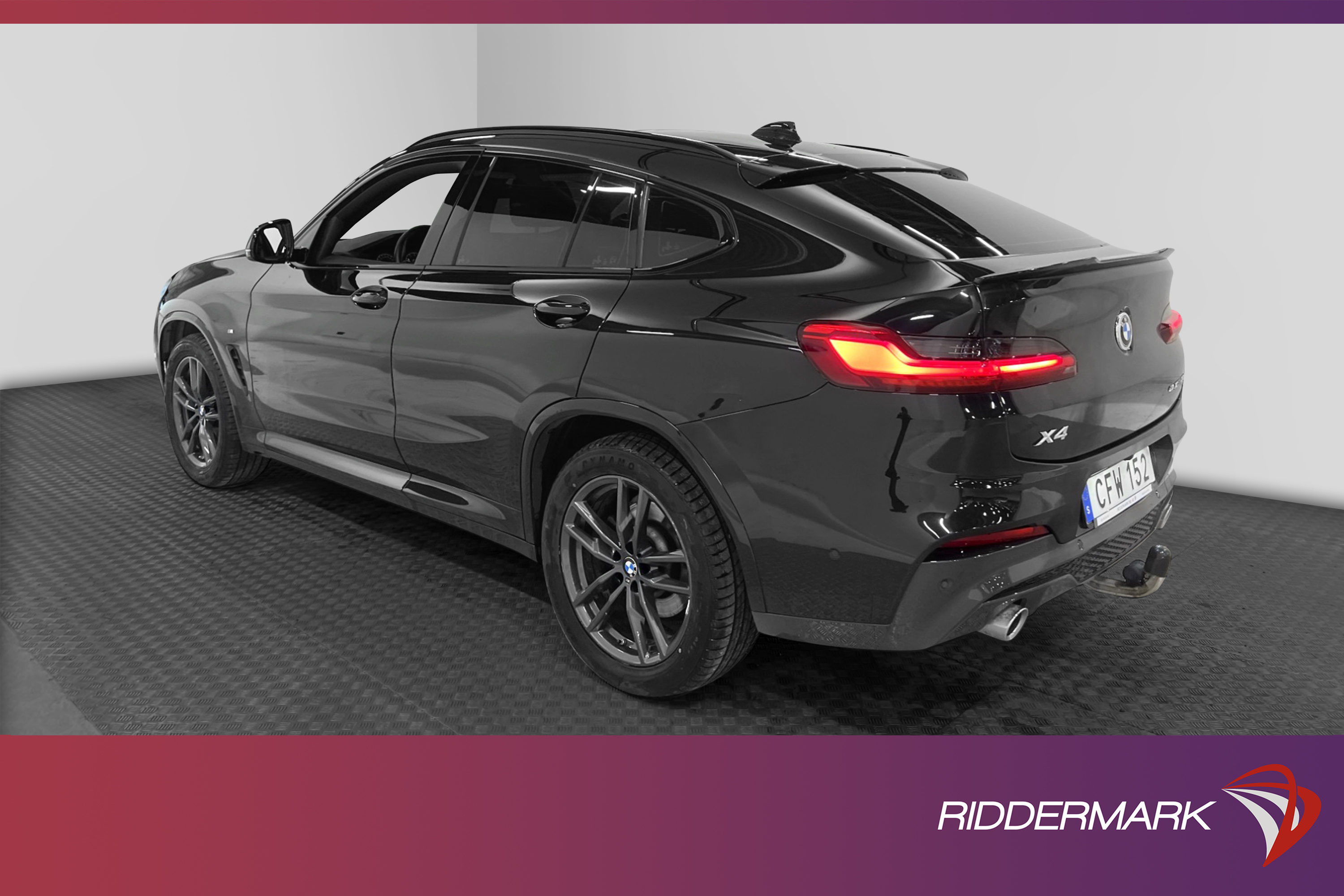 BMW X4 xDrive20i 184hk M Sport Pano B-kamera B-värme Display