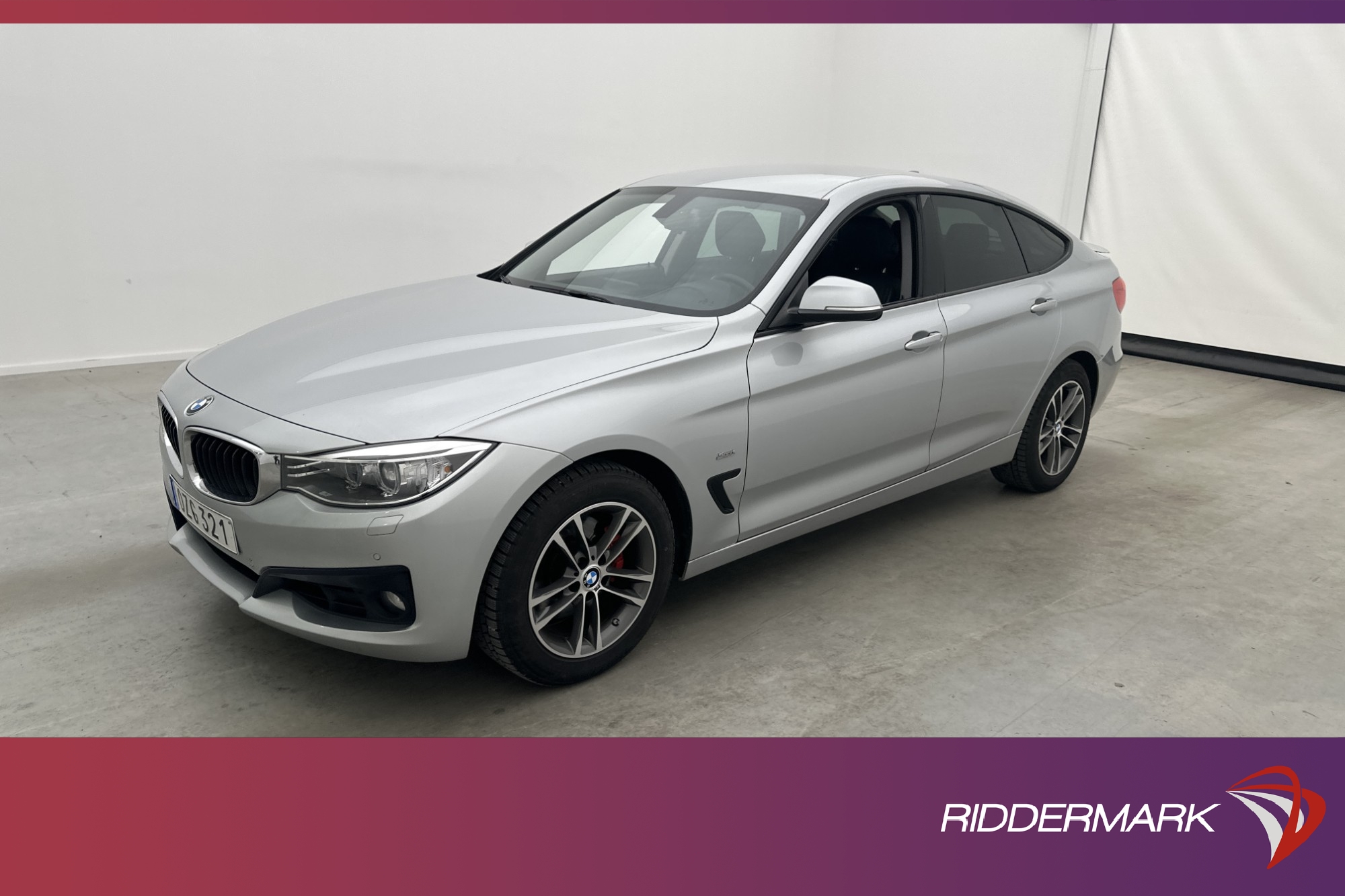 BMW 328 i xDrive GT Sport Line Navi Skinn Drag HiFi 