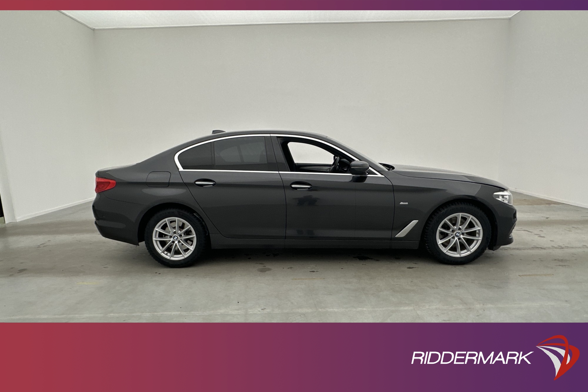 BMW 520 d 190hk xDrive Sport Line Backkamera 0,45l/mil