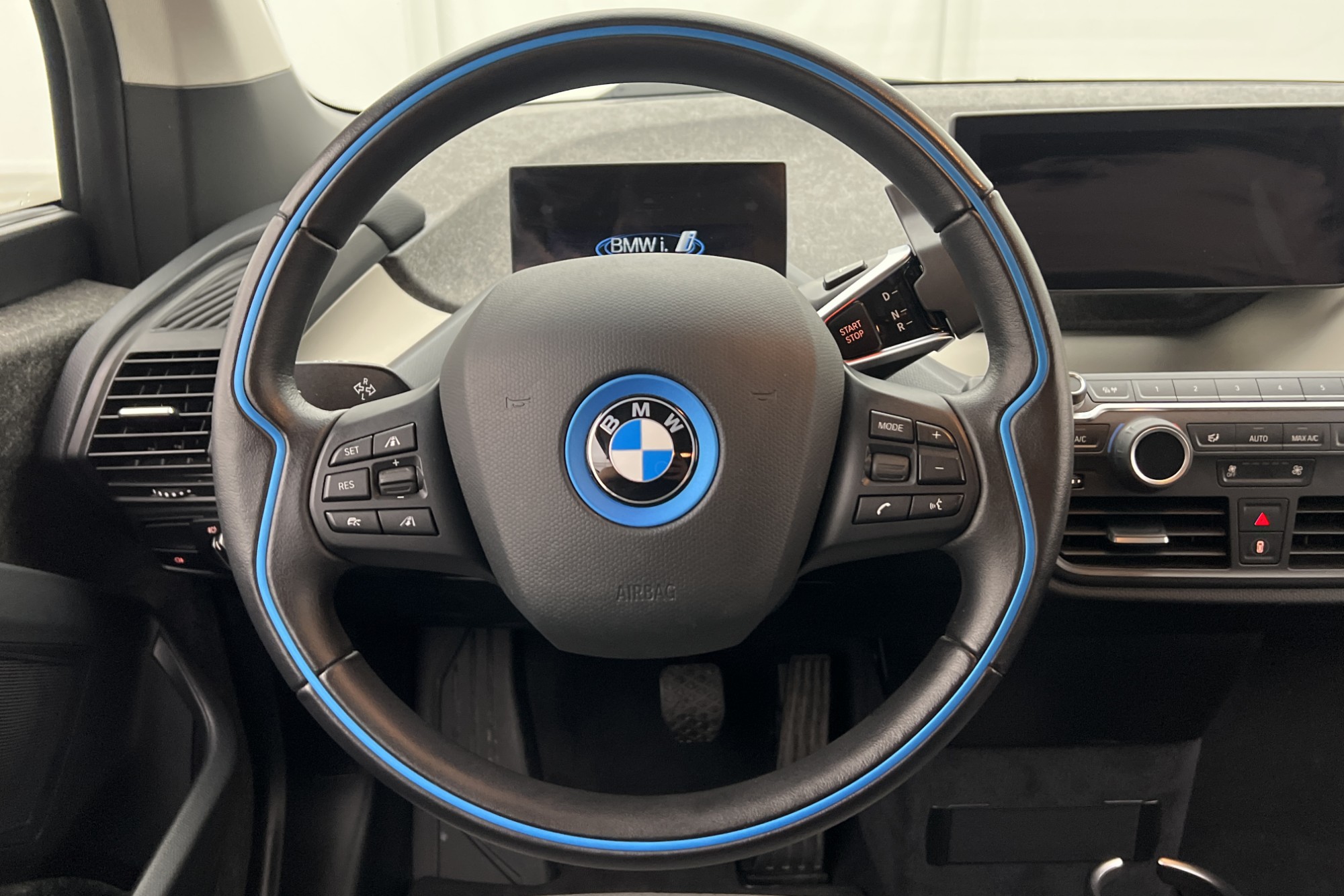 BMW i3s 120 Ah 183hk Comfort Advanced Kamera Navi Adpt-fart