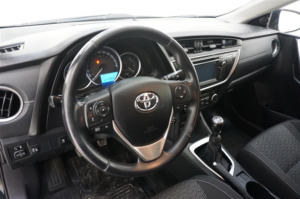 Toyota Auris 1.6 Valvematic 5dr (132hk)
