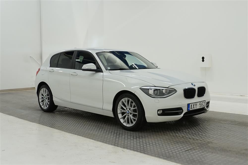 BMW 116i 5dr 136hk Sport line Låg Skatt Välservad