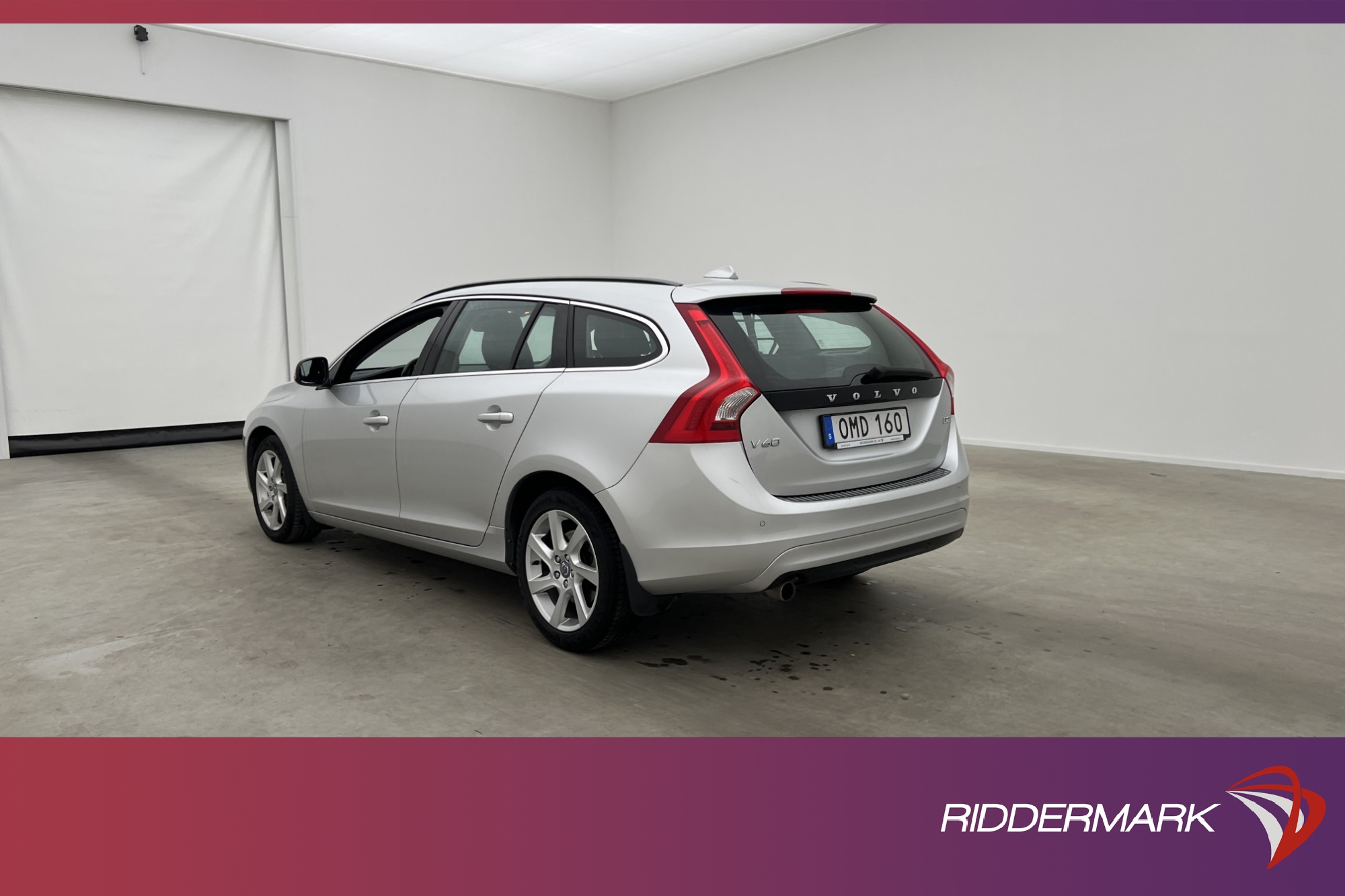 Volvo V60 D2 115hk Momentum VOC Värm Sensorer Rattvärme