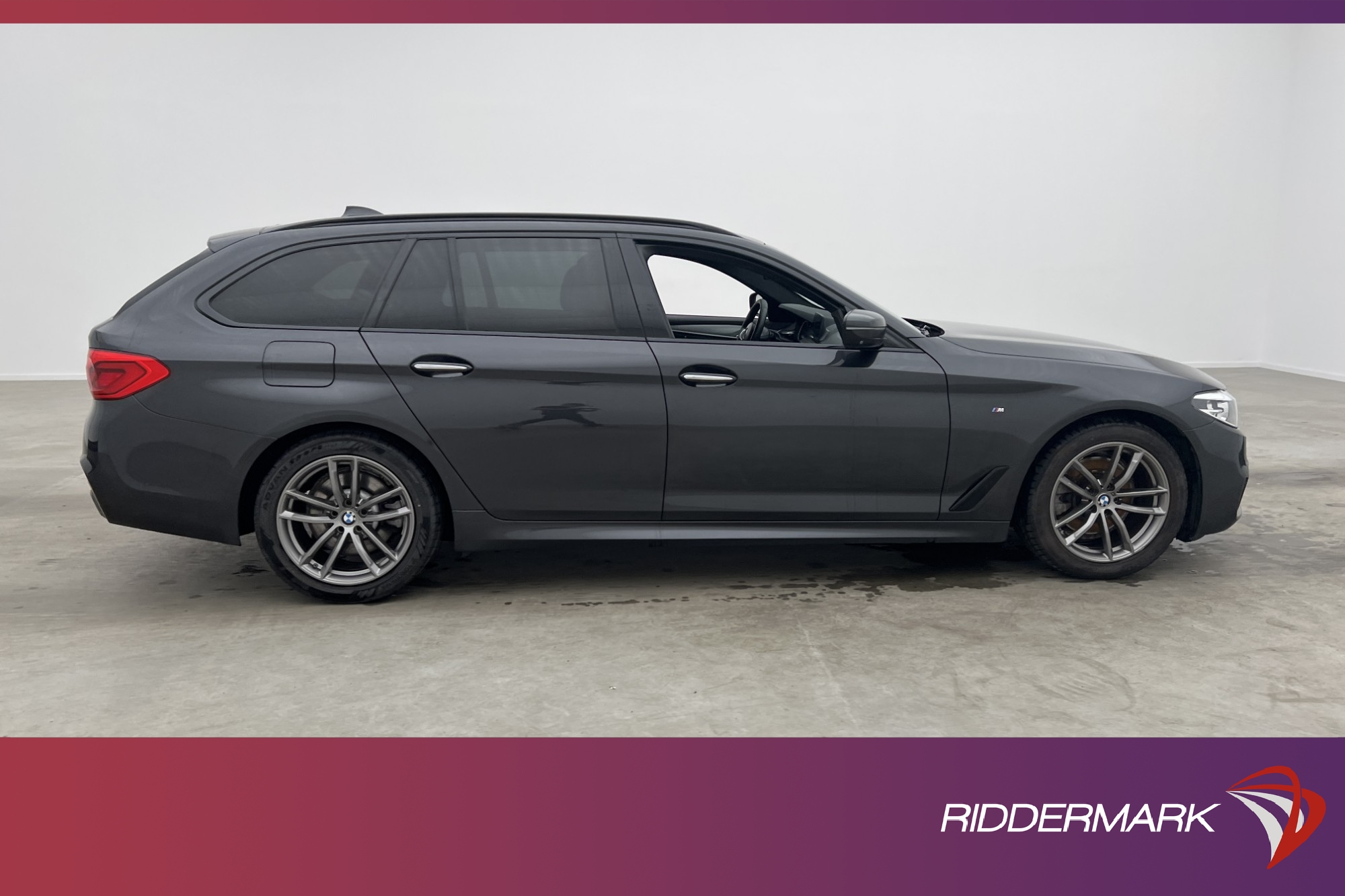 BMW 520 d Touring 190hk M Sport HiFi 360° Drag 4,95% Ränta