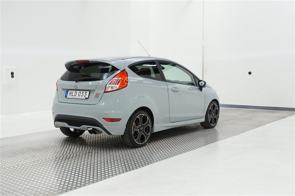 Ford Fiesta ST-2