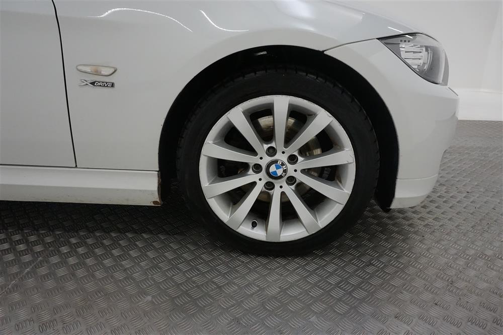 BMW 320 d xDrive Touring Automat 184hk