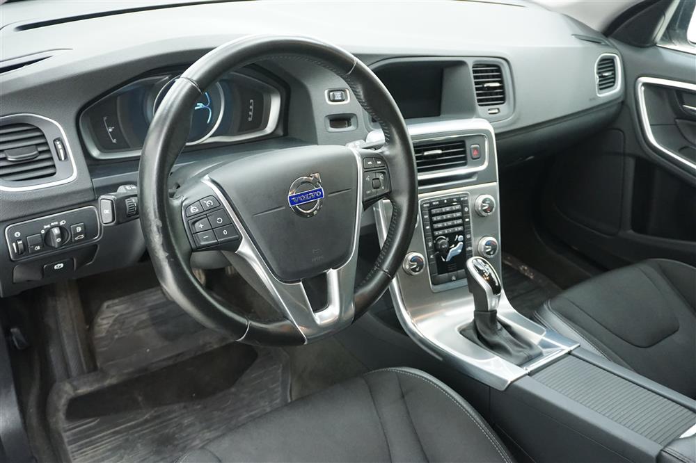 Volvo V60 Momentum