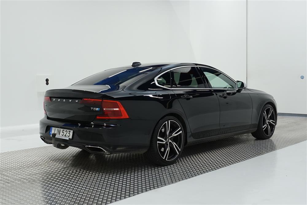 Volvo S90 R-Design