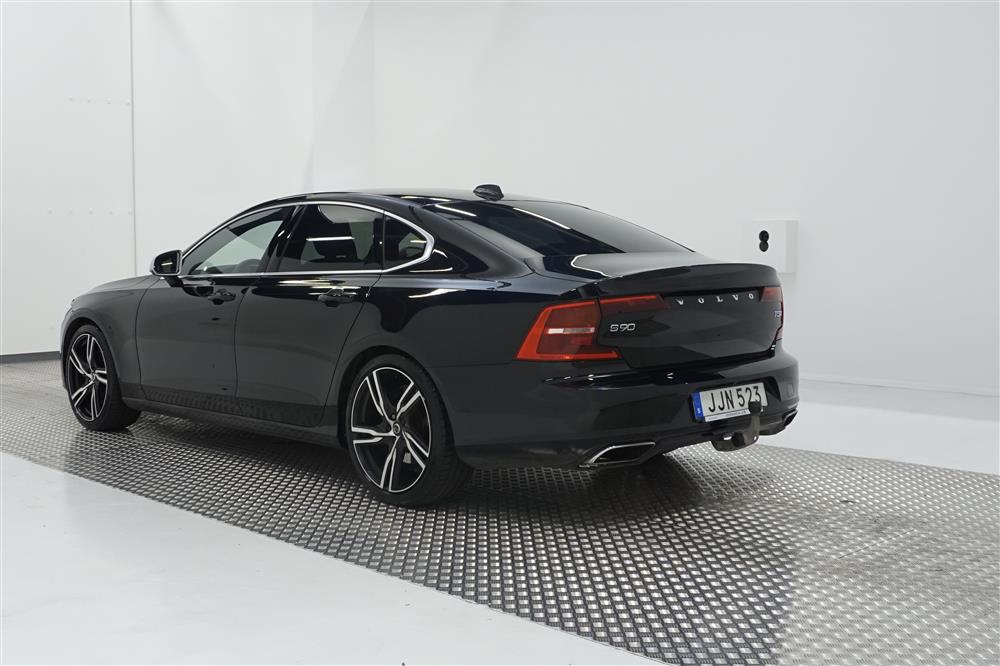 Volvo S90 R-Design