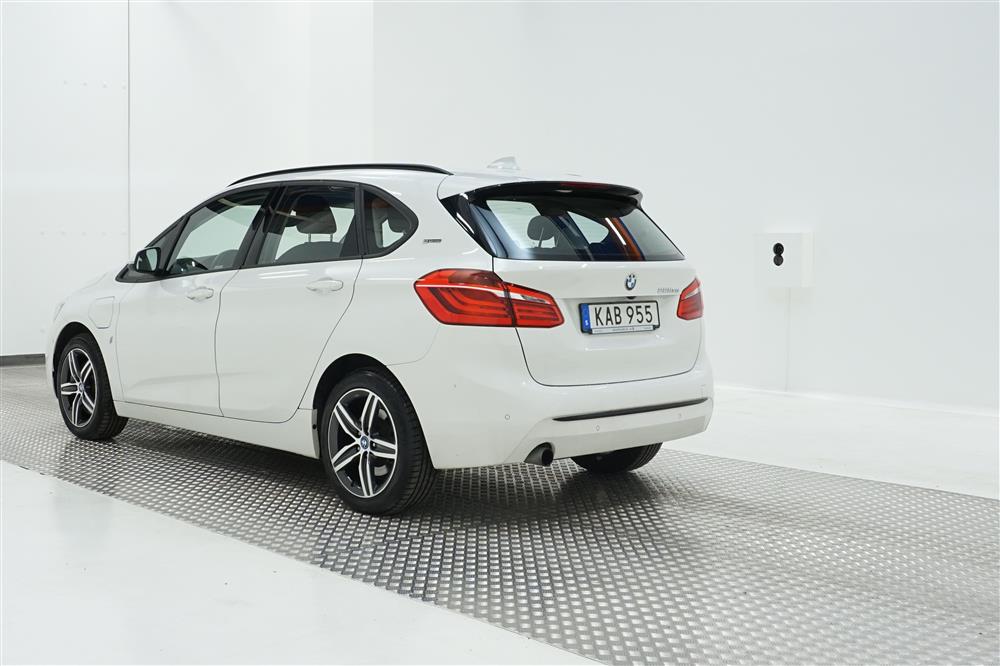 BMW 225xe Sport line