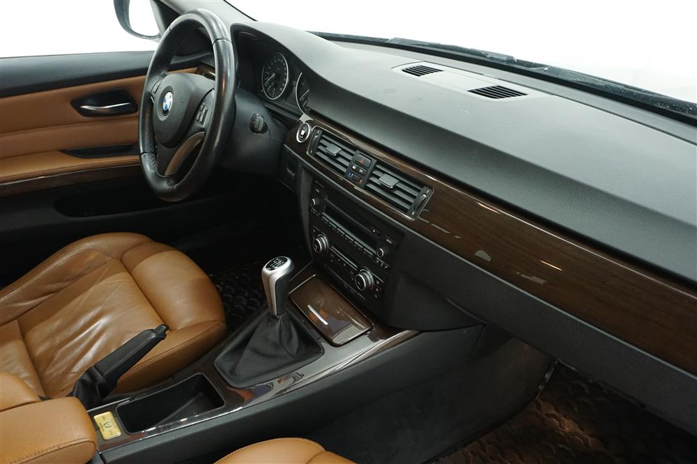 BMW 320 Comfort, Dynamic